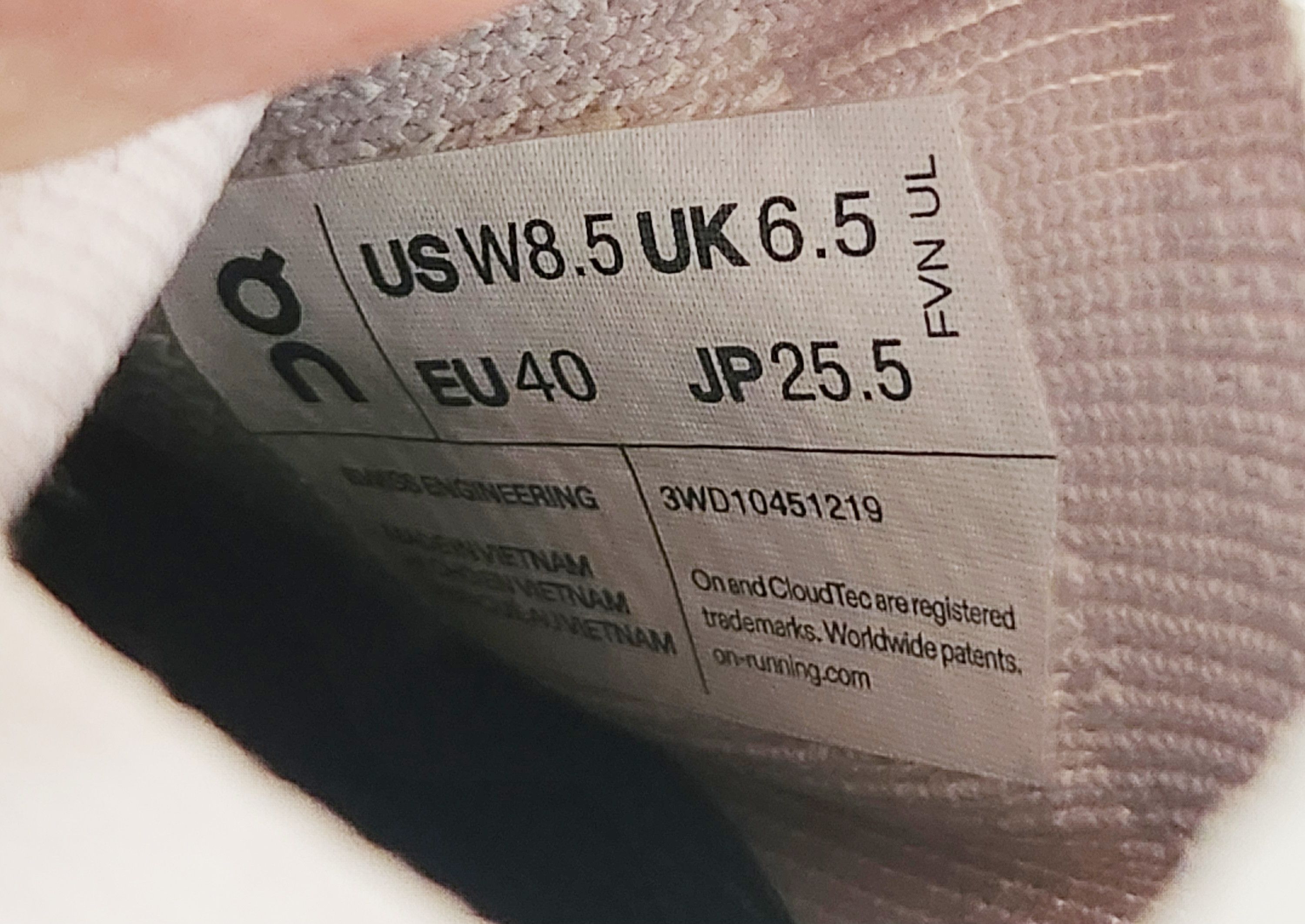 On On Running Cloudswift 3 Ivory Rose White Pink Size 8.5 Size US 8.5 / IT 38.5 - 17 Thumbnail