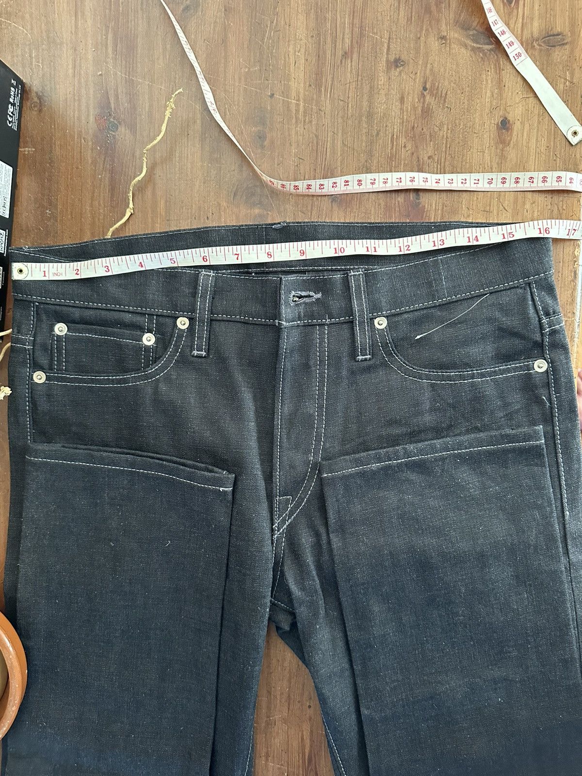 John Elliott Japanese straight cut selvedge in black denim Size US 30 / EU 46 - 3 Thumbnail