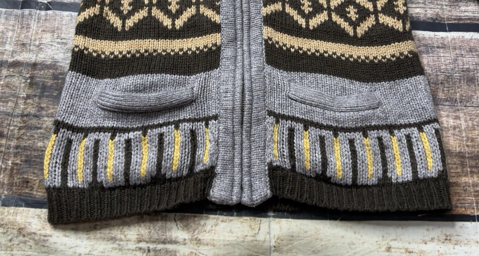 Anthropologie Anthropologie Sparrow Sweater Women Small Tassle Hoodie Wool Size S / US 4 / IT 40 - 6 Thumbnail