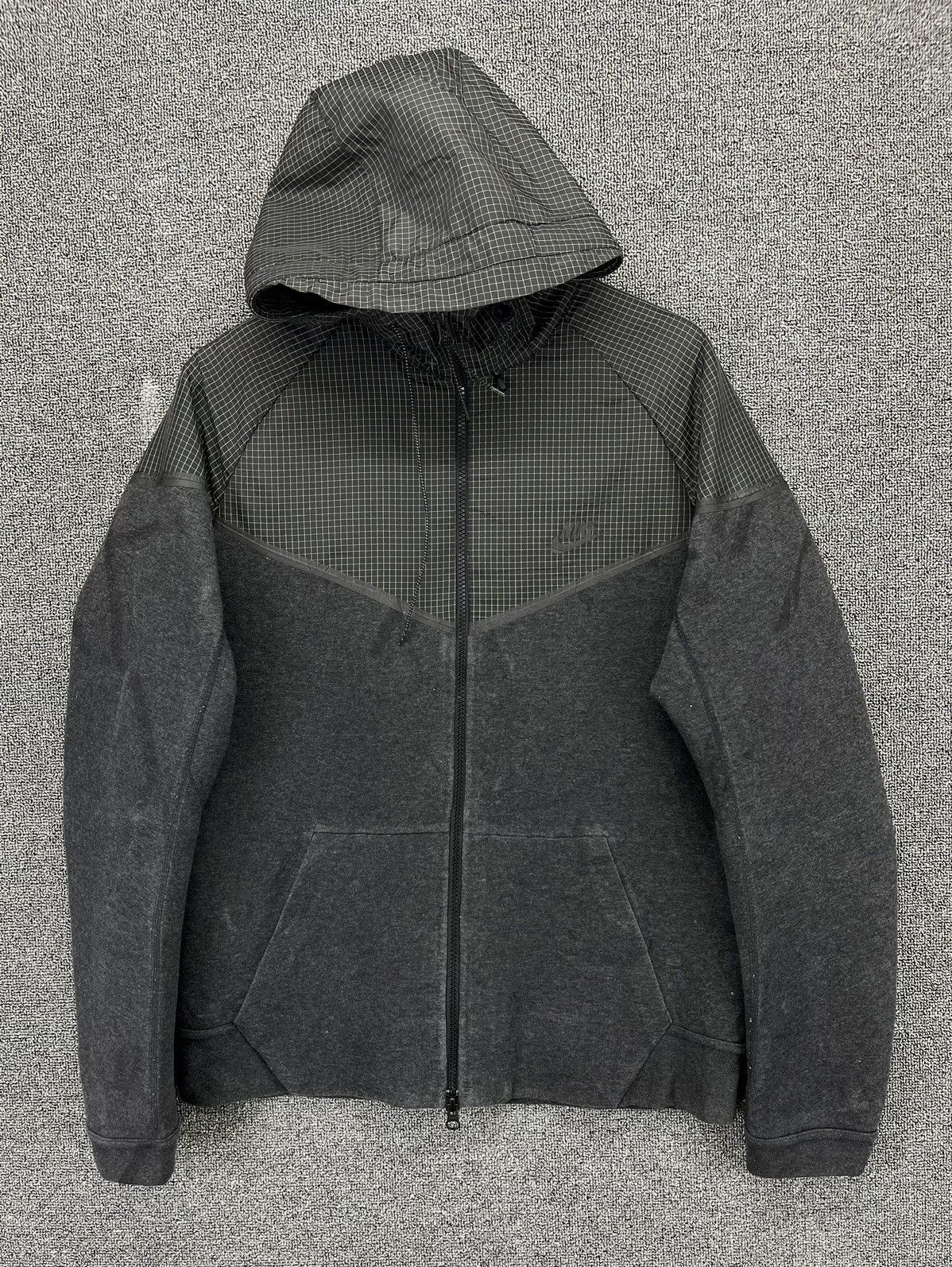 Nike Supreme Style Hoodie Zip Up Jacket