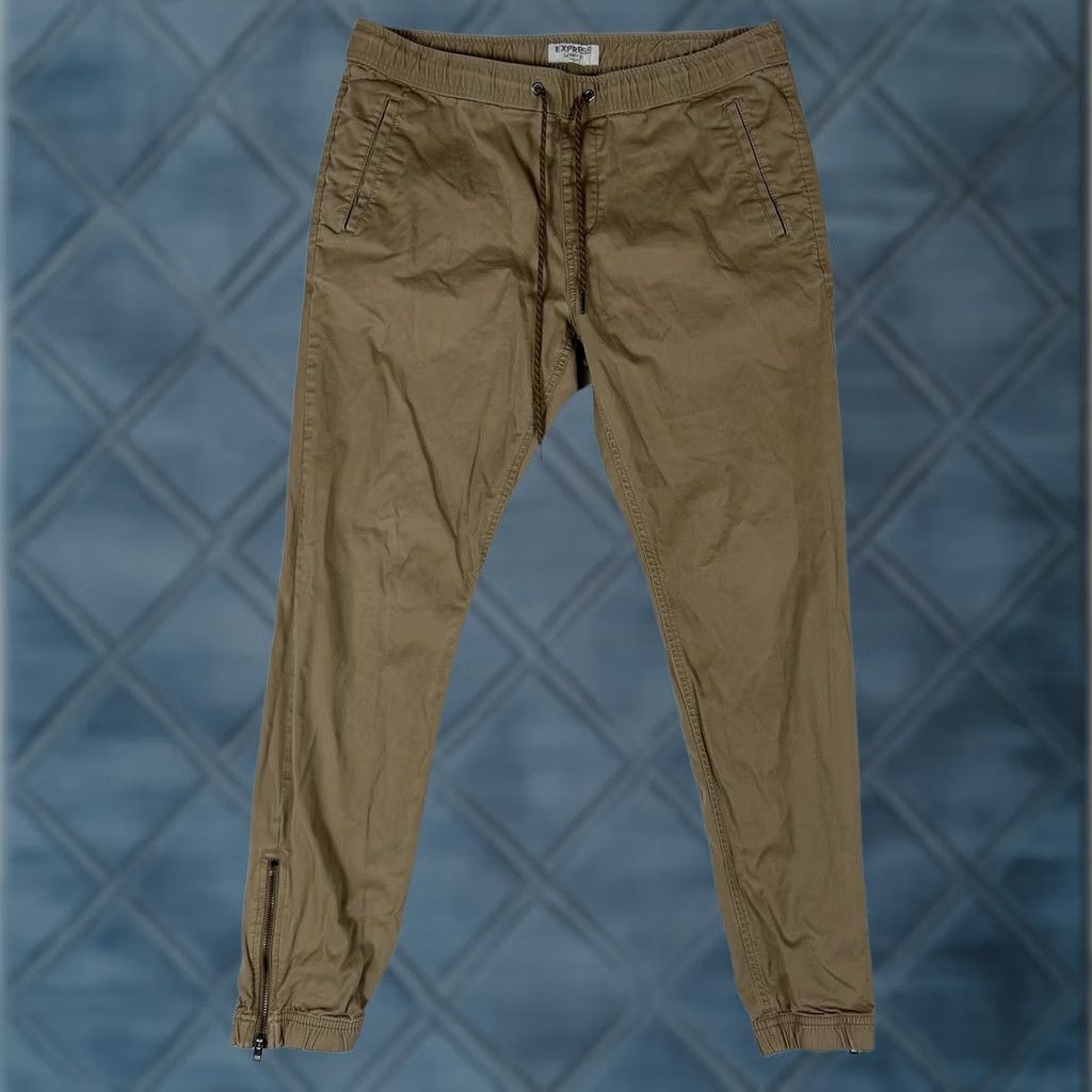 Express Express Jogger Pants Mens Size 32 Beige Slim Fit Beis Side Zip Pockets Stretch Tapered Inseam 29 Cotton Blend Spandex Size US 32 / EU 48 - 1 Thumbnail