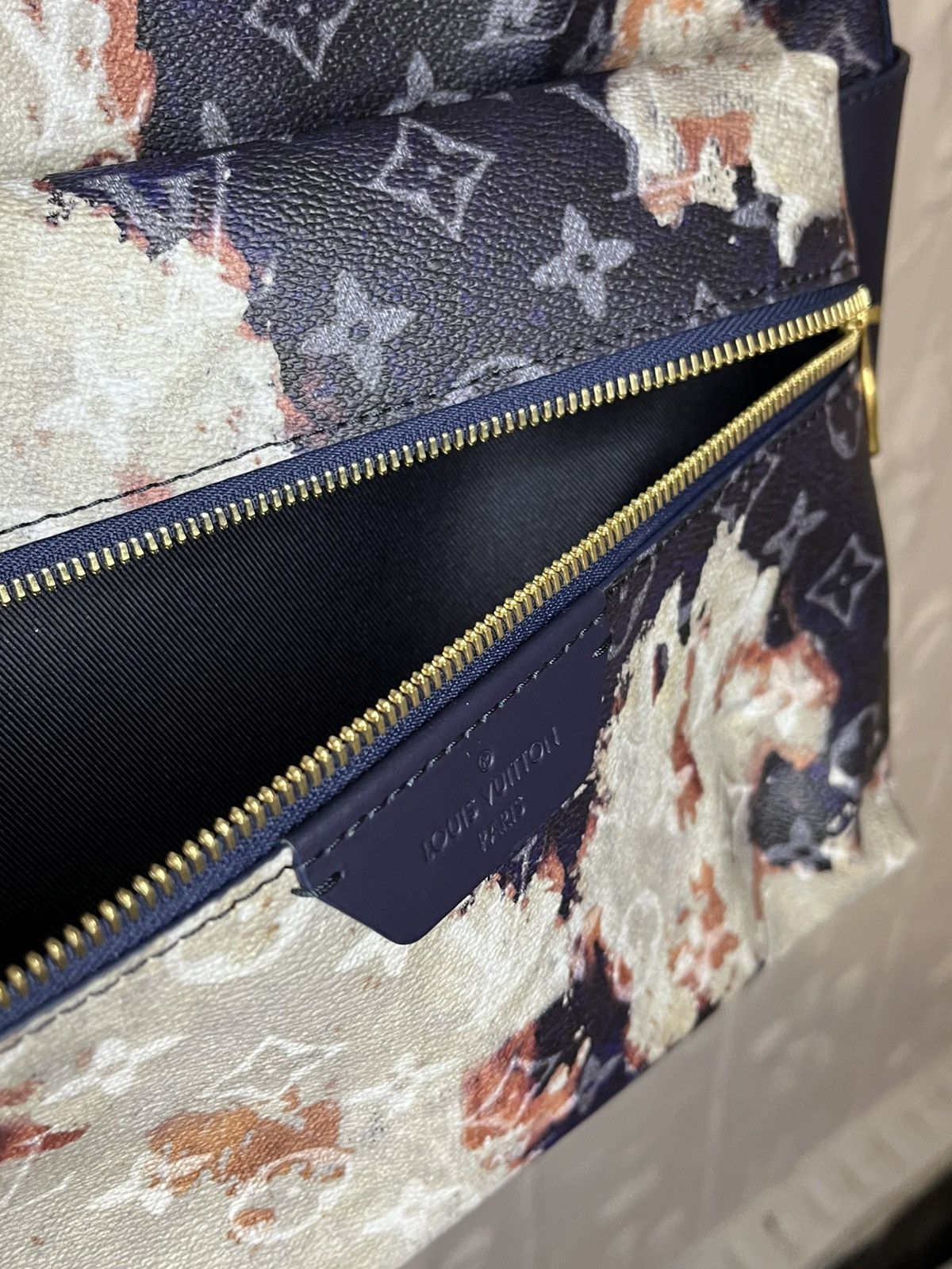 Louis Vuitton LOUIS VUITTON Discovery Backpack PM Ink Blue Patent Canvas Size ONE SIZE - 6 Thumbnail