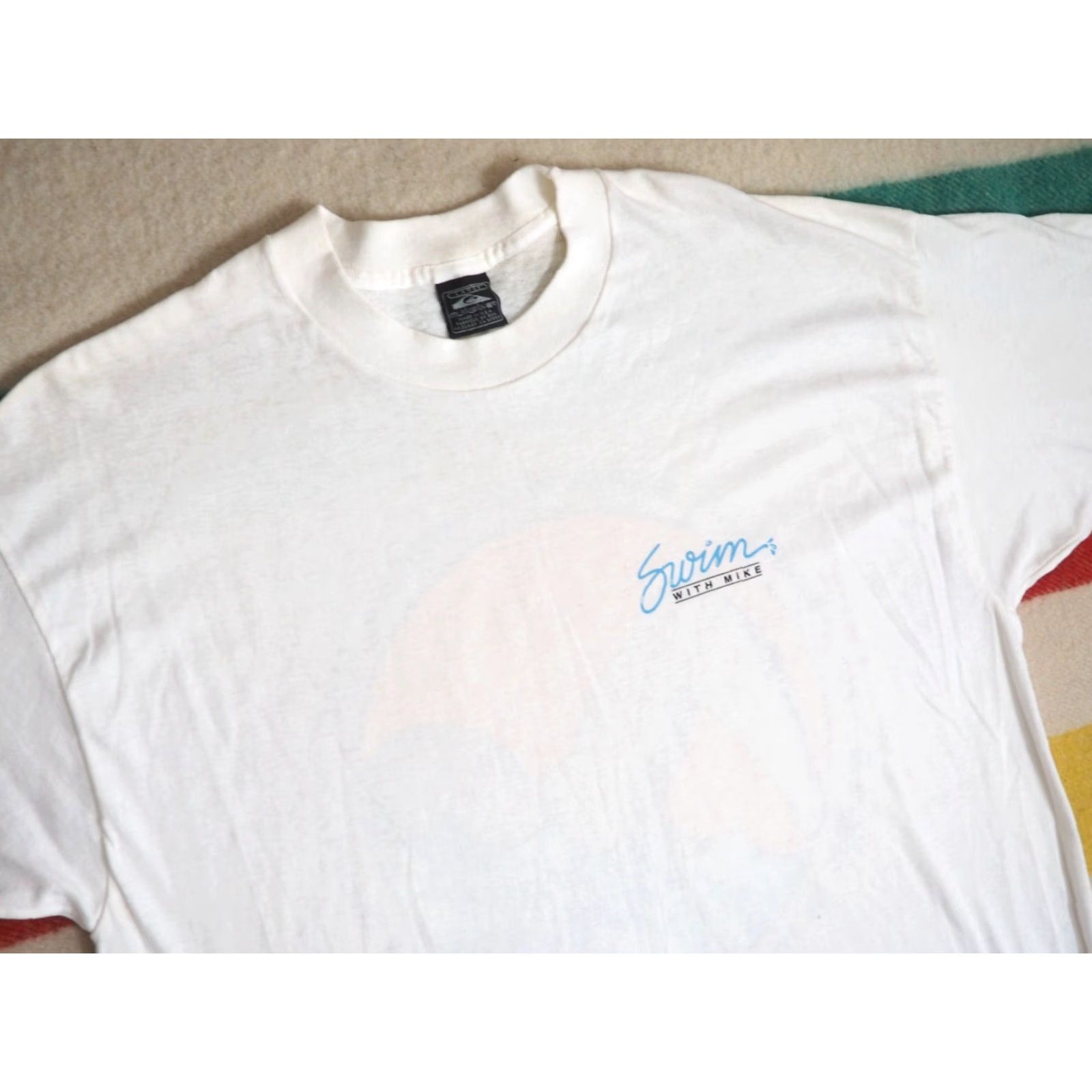 Quiksilver VTG 90s Quiksilver USC Olympic Swim Stadium Phelps White Surf Tee T-Shirt Mens L Size US L / EU 52-54 / 3 - 4 Thumbnail