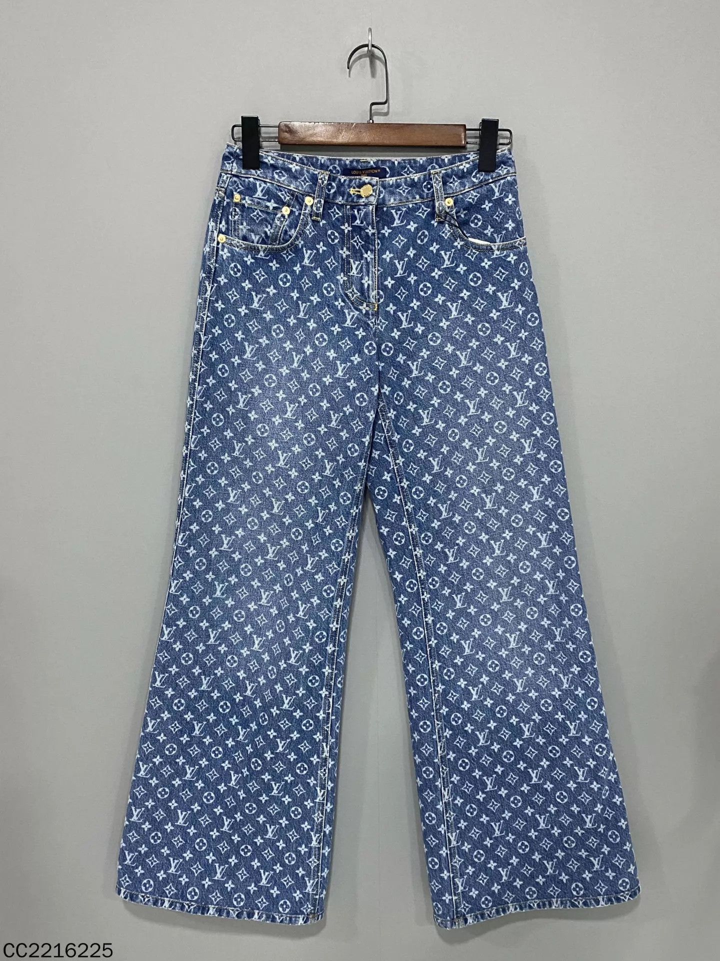 Louis Vuitton LV Monogram all over print jeans 34 Size 25" / US 0 / IT 36 - 1 Thumbnail
