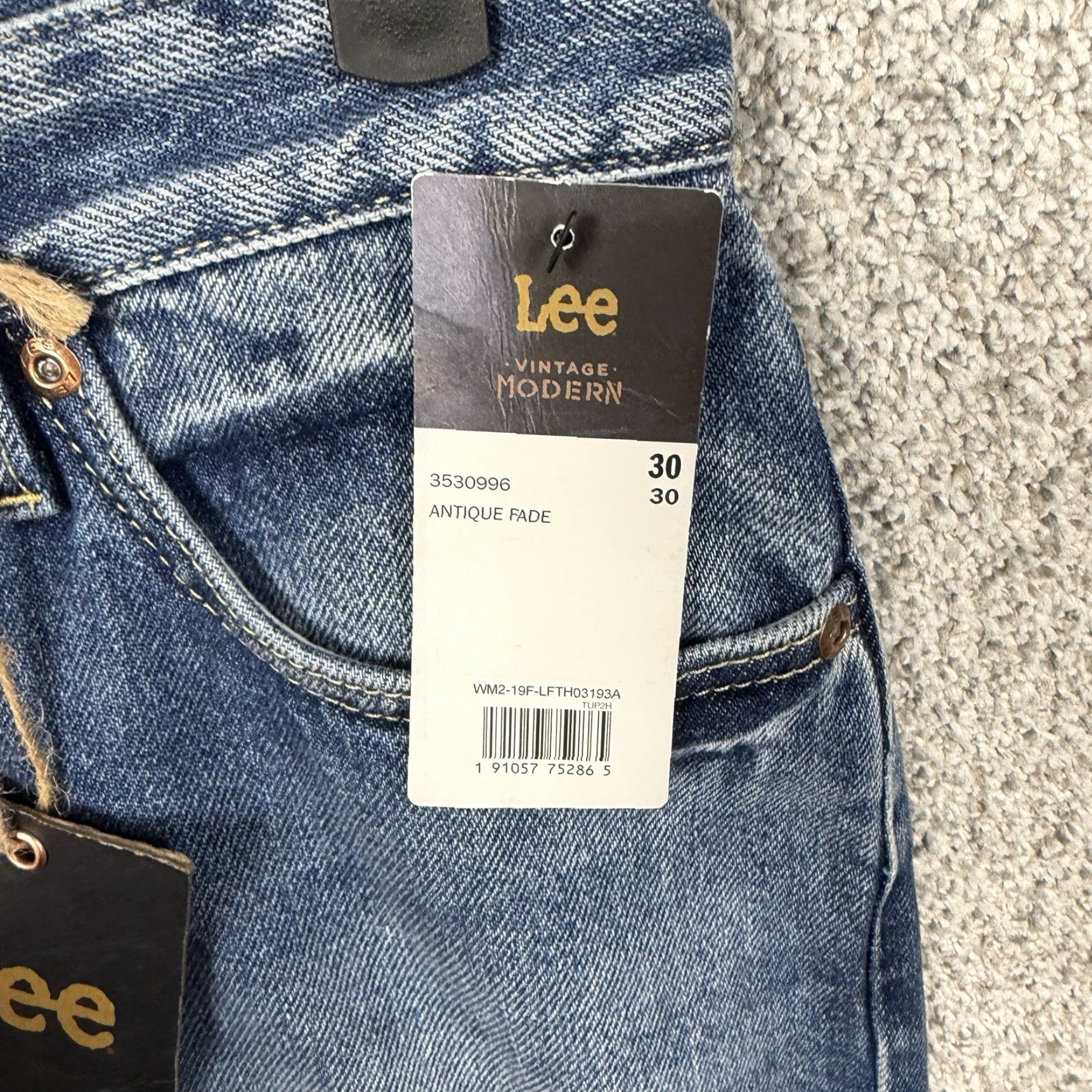 Lee Lee Vintage Modern Jeans Womens 30 Blue High Rise Straight Patchwork Denim Jeans Size 30" / US 8 / IT 44 - 6 Thumbnail