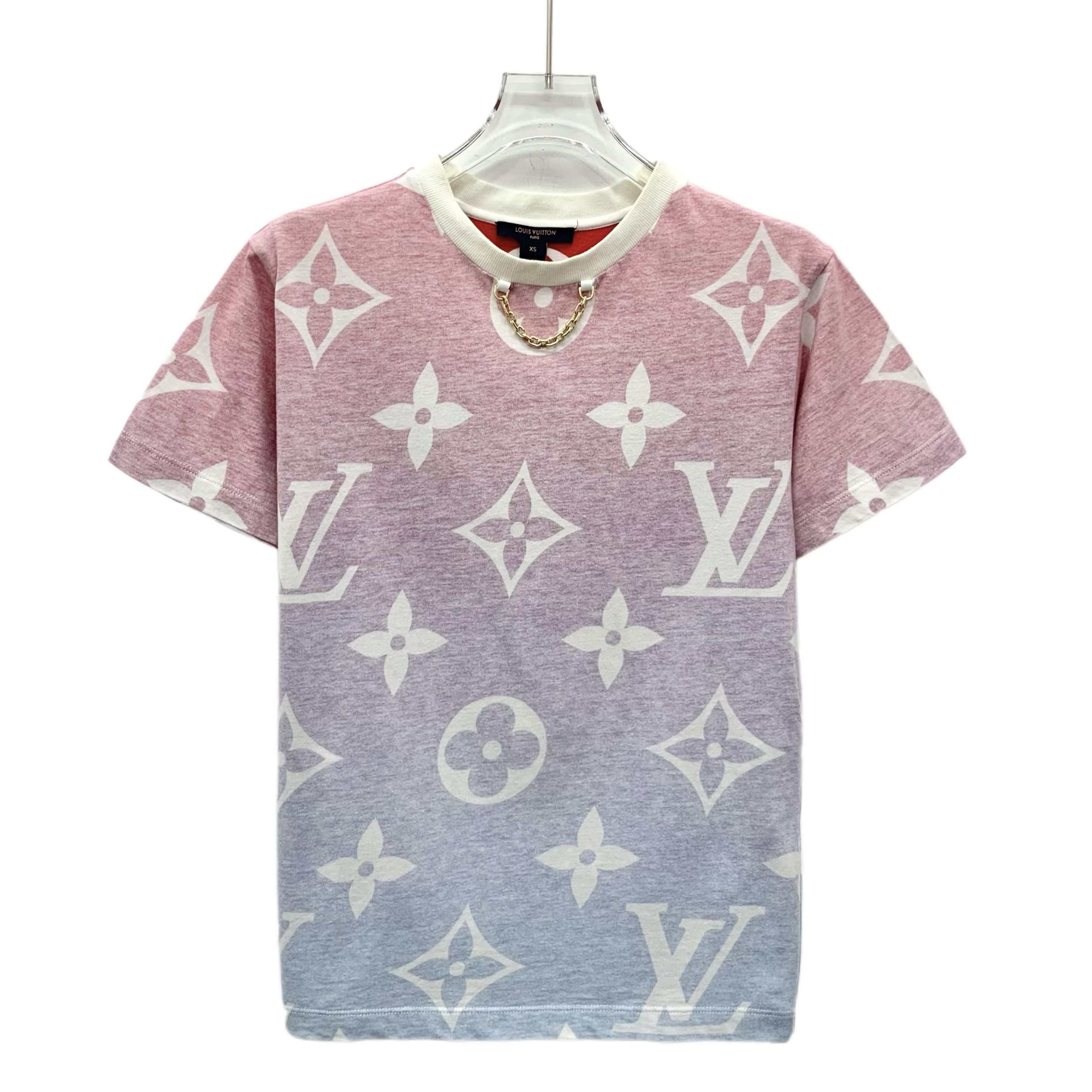 Louis Vuitton Louis Vuitton Gradient Monogram T-Shirt Multicolor (XS) Size US XS / EU 42 / 0 - 1 Thumbnail