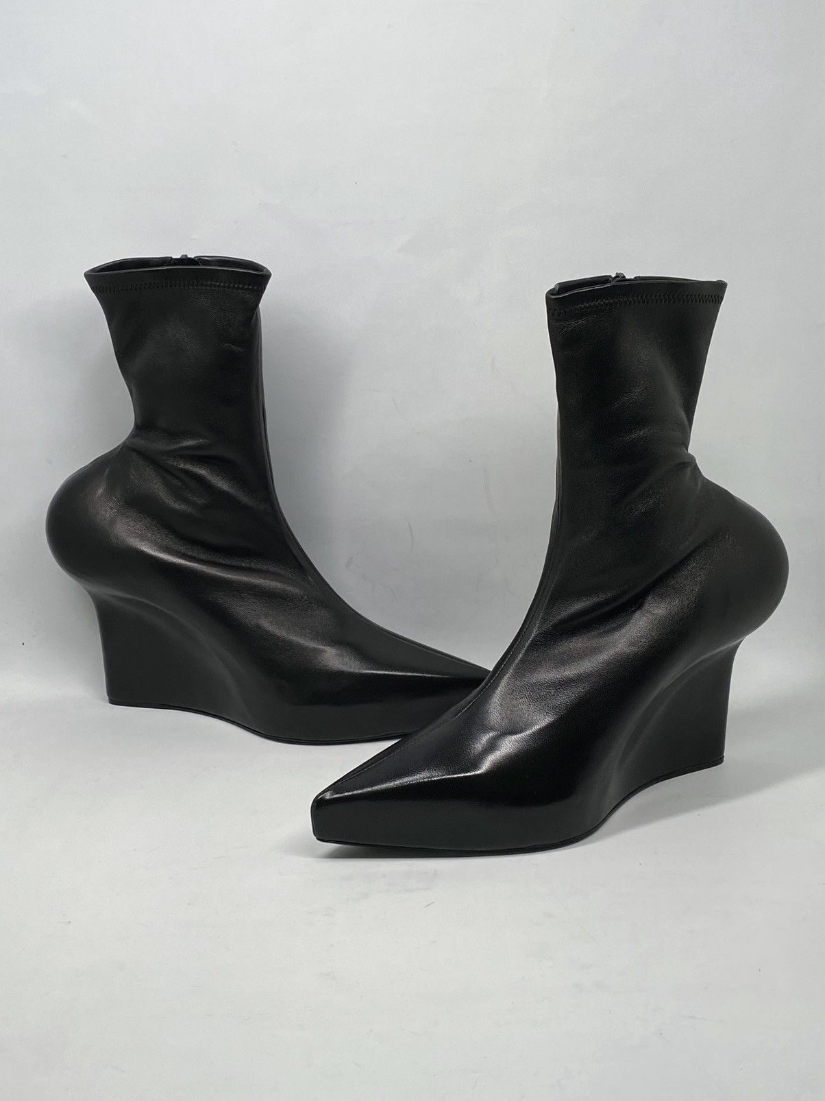 Givenchy Givenchy Leather Wedge booties size 37 Size US 7 / IT 37 - 10 Thumbnail