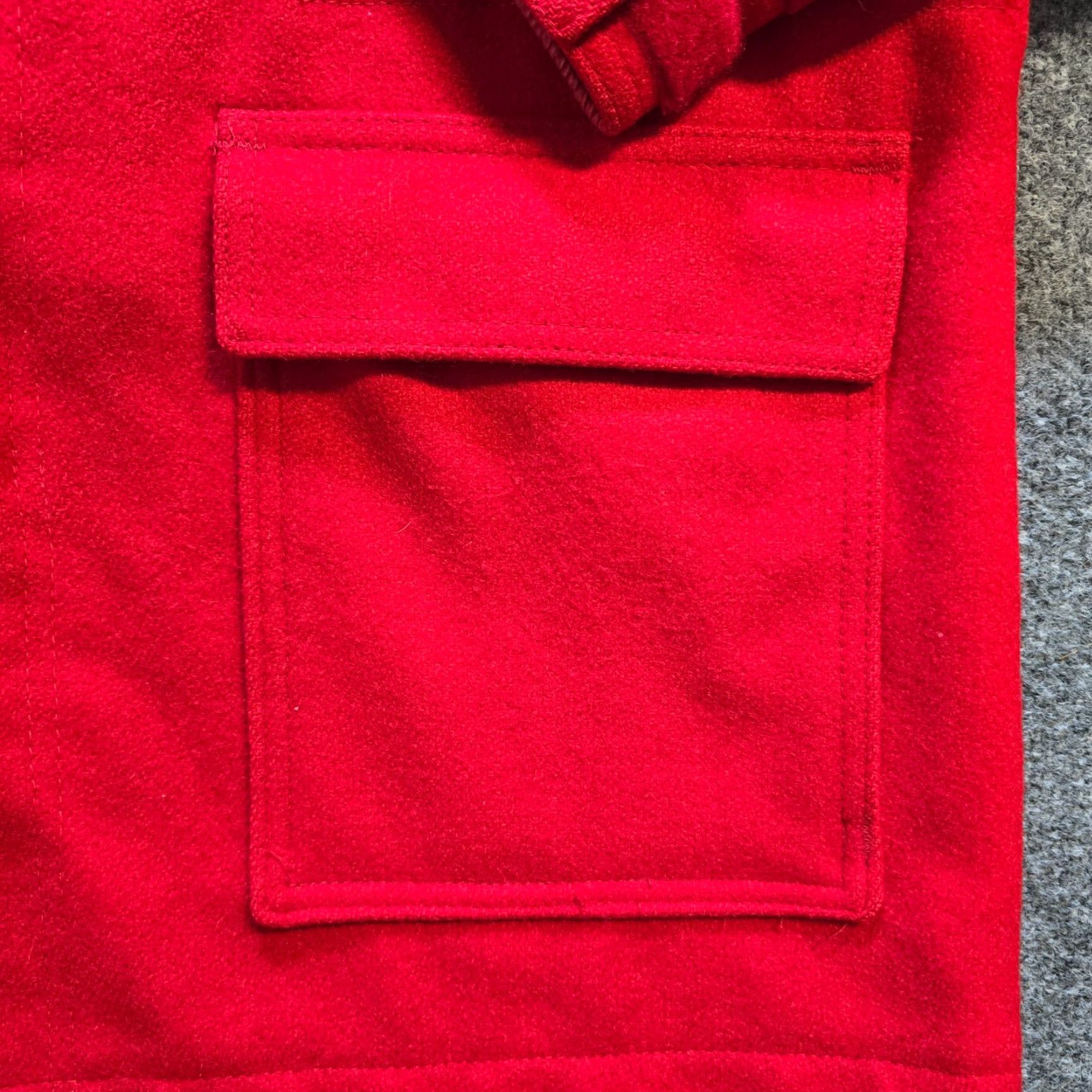 Vintage VINTAGE Woolrich Jacket Womens Size Medium Red Boiled Wool Full Zip Hood Pockets Mens? Size M / US 6-8 / IT 42-44 - 4 Thumbnail