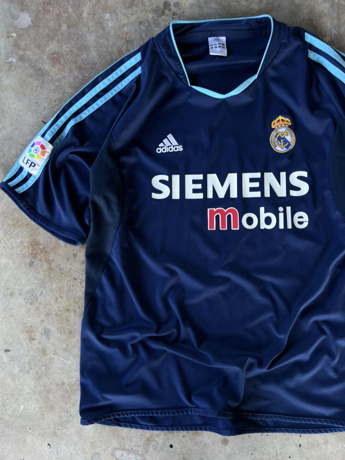 Adidas Vintage Adidas Real Madrid Galactico Soccer Futbol Jersey Size US XXL / EU 58 / 5 - 2 Thumbnail