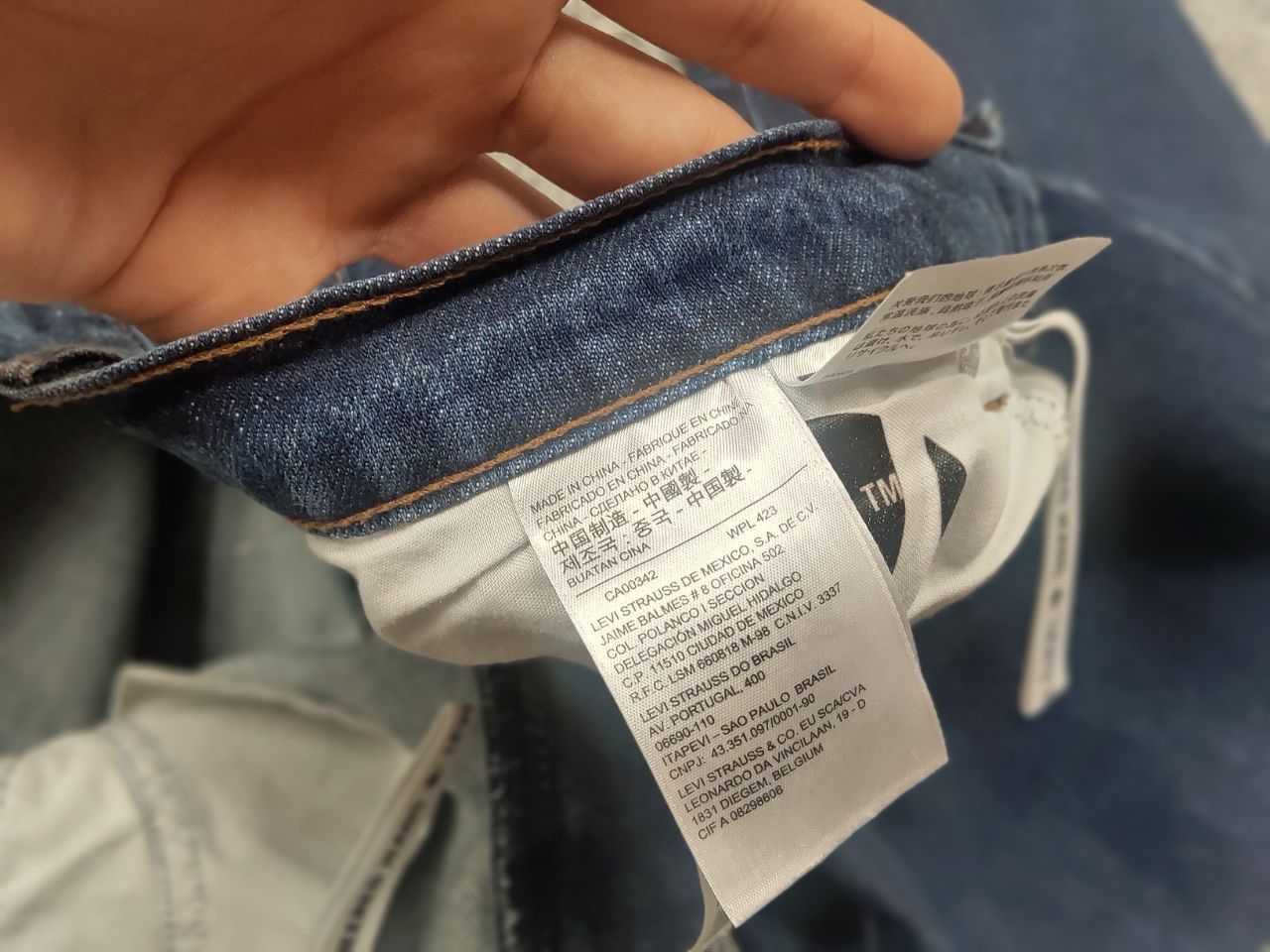 Levi's Levi's Engineered Jeans Slouch Taper denim Vintage Style Size 30" / US 8 / IT 44 - 16 Thumbnail