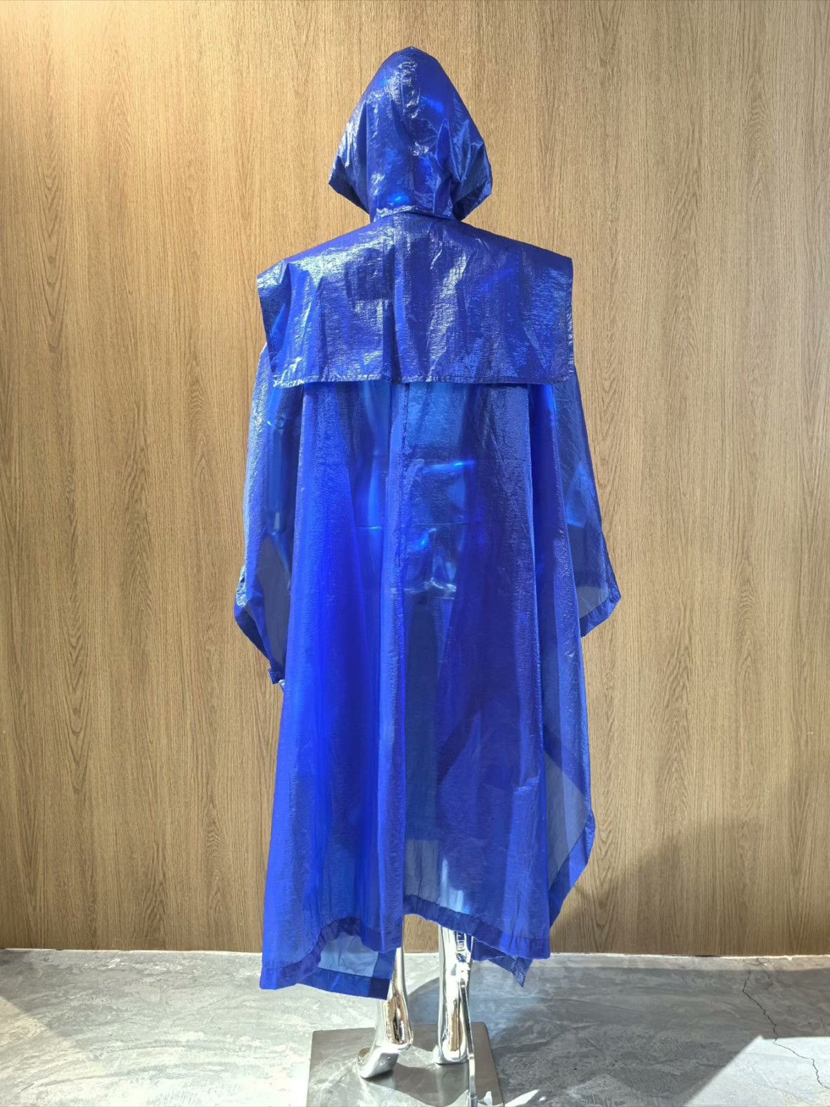 Gucci Gucci runway trench coat raincoat Size US S / EU 44-46 / 1 - 2 Thumbnail