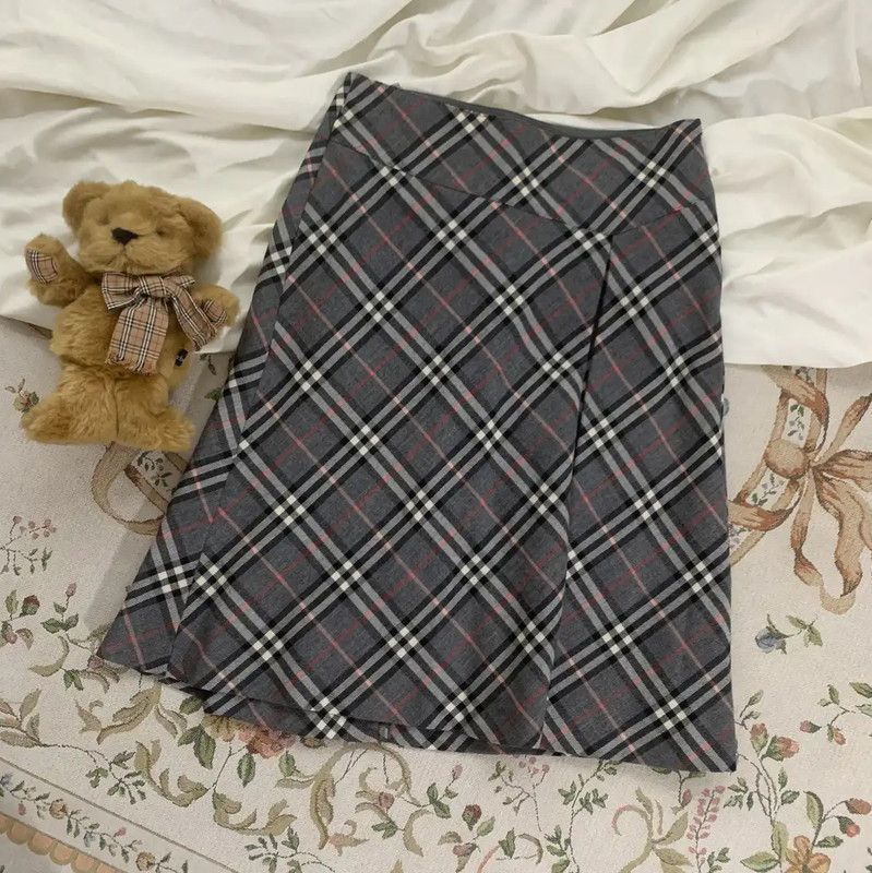 Burberry Burberry Grey Wool Midi Skirt for Women Size 28" / US 6 / IT 42 - 1 Thumbnail