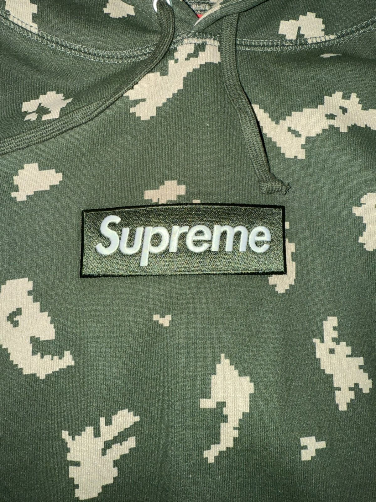 Supreme Supreme Box Logo Hooded Sweatshirt (FW21) olive russian camo Size US M / EU 48-50 / 2 - 6 Thumbnail