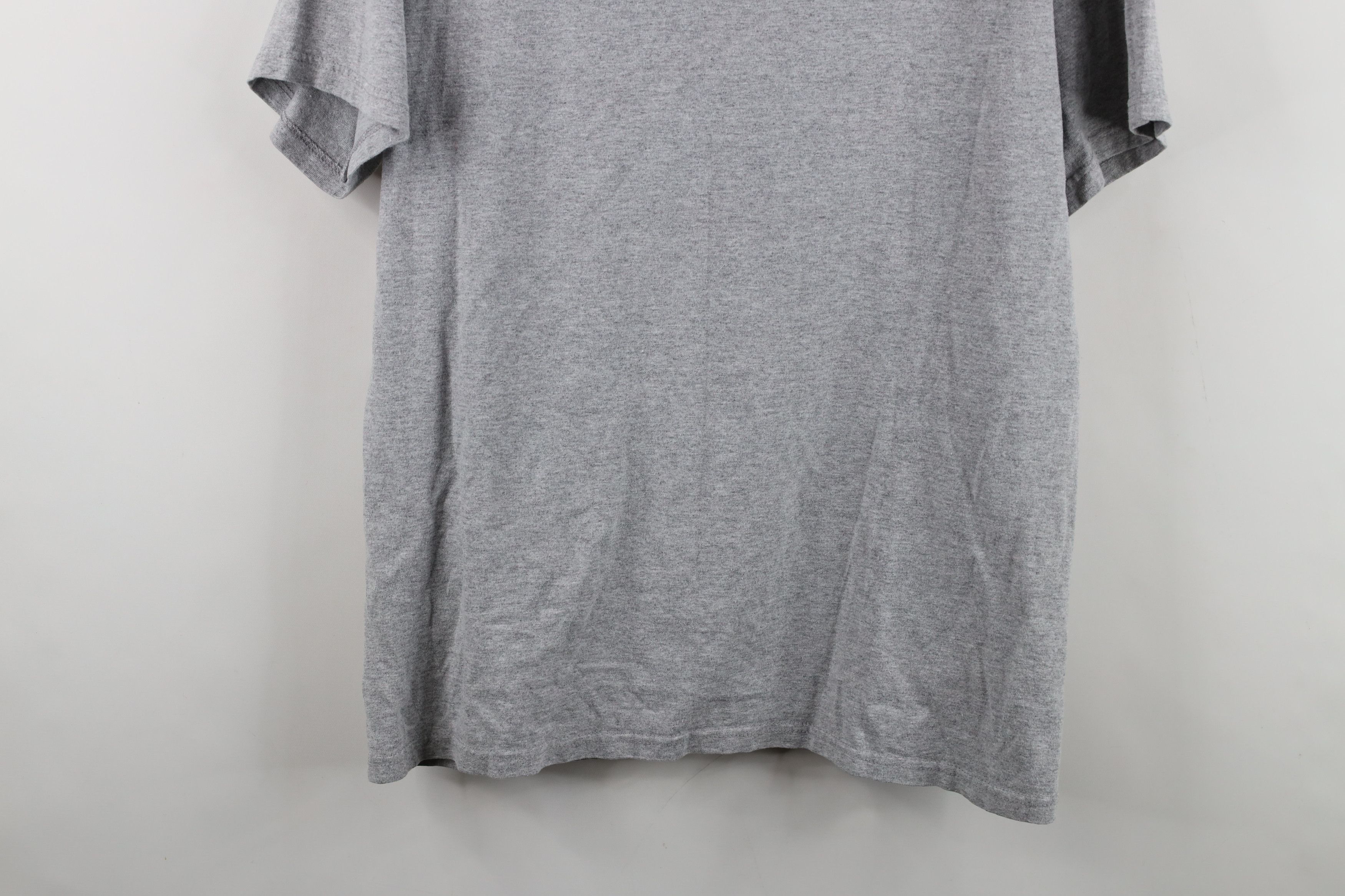 Vintage Vintage Y2K 2004 NFL Spell Cleveland Browns Football T-Shirt Size US M / EU 48-50 / 2 - 11 Thumbnail