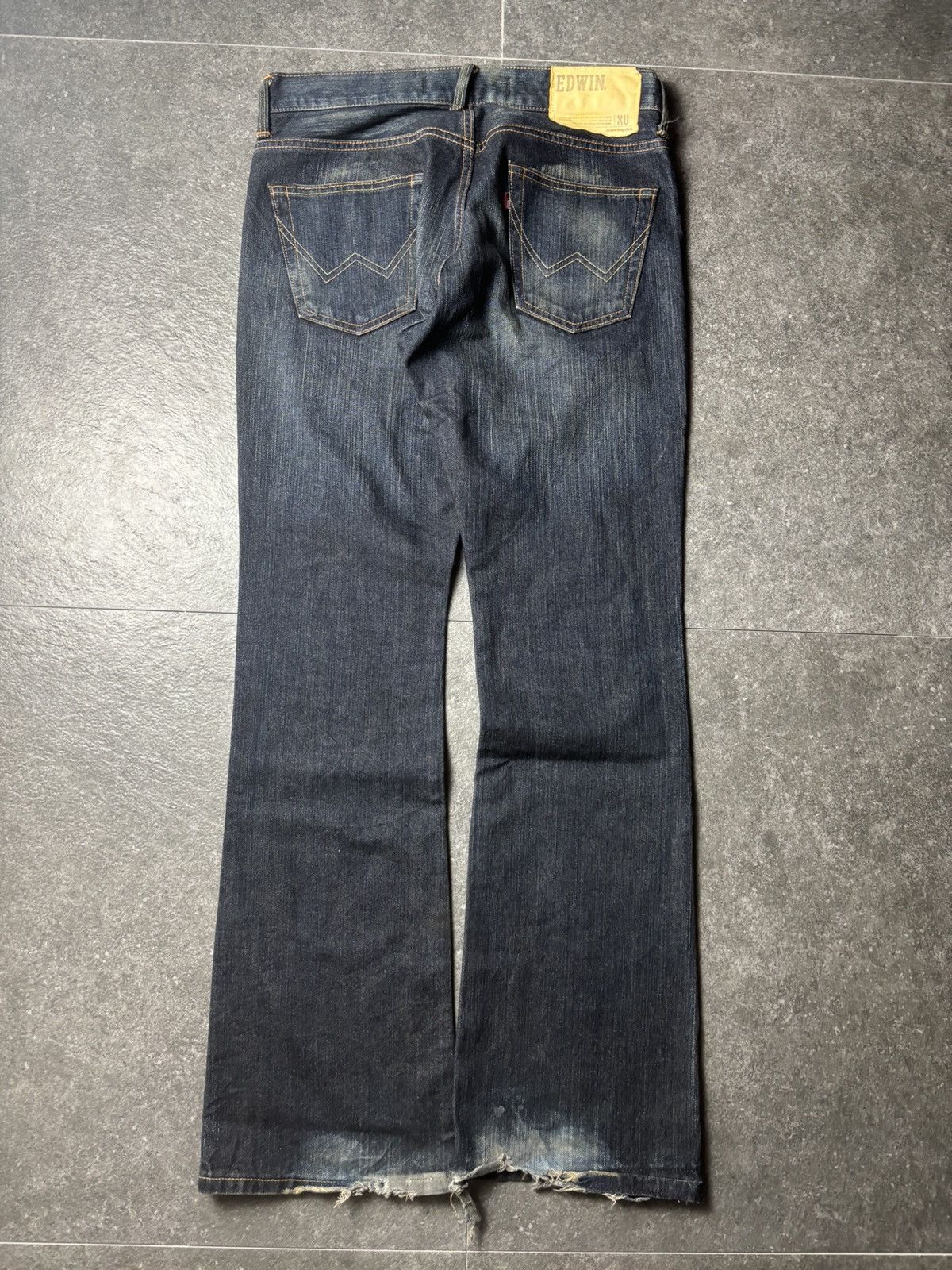 Edwin 2000s Edwin Japan Claw Marks Distressed Bootcut Jeans Size US 31 - 9 Thumbnail