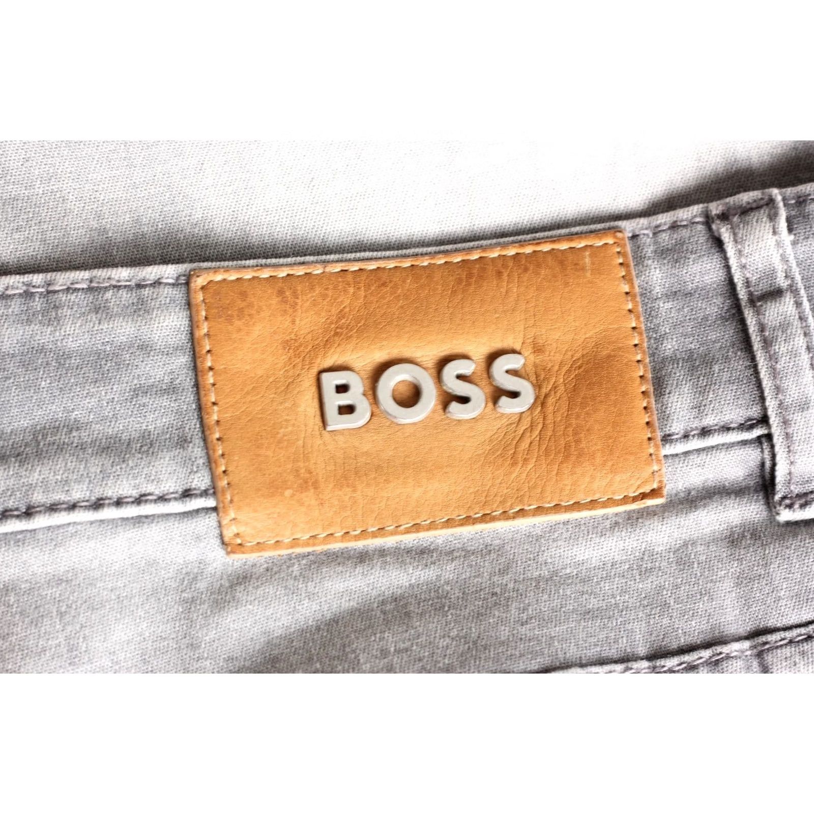 Hugo Boss HUGO BOSS Delaware Slim Fit Stretch Jeans Men Waist 35 Light Denim Grey Slim Pockets 5-Pocket Design 34 Inseam Mids Rise Cotton Elastane Jeans Men Size US 35 - 4 Thumbnail