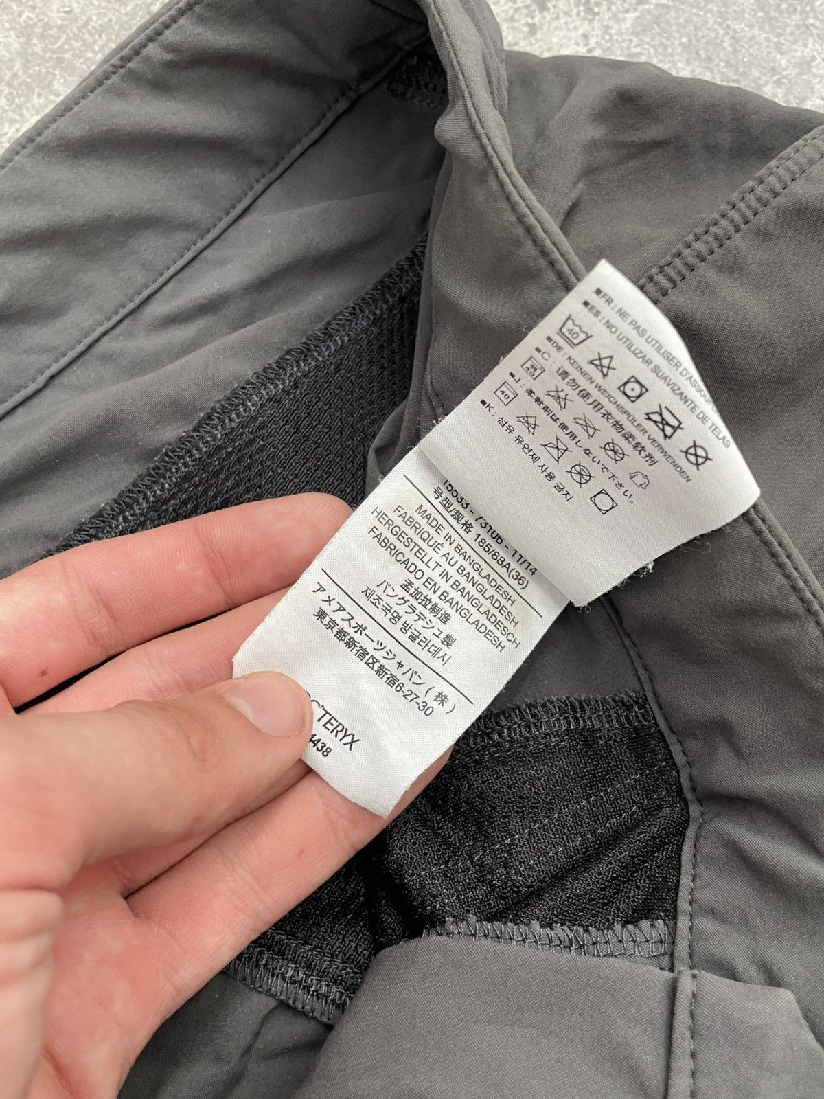 Arc'teryx Rare Vintage Arc Arcteryx Pants Size US 36 / EU 52 - 13 Thumbnail