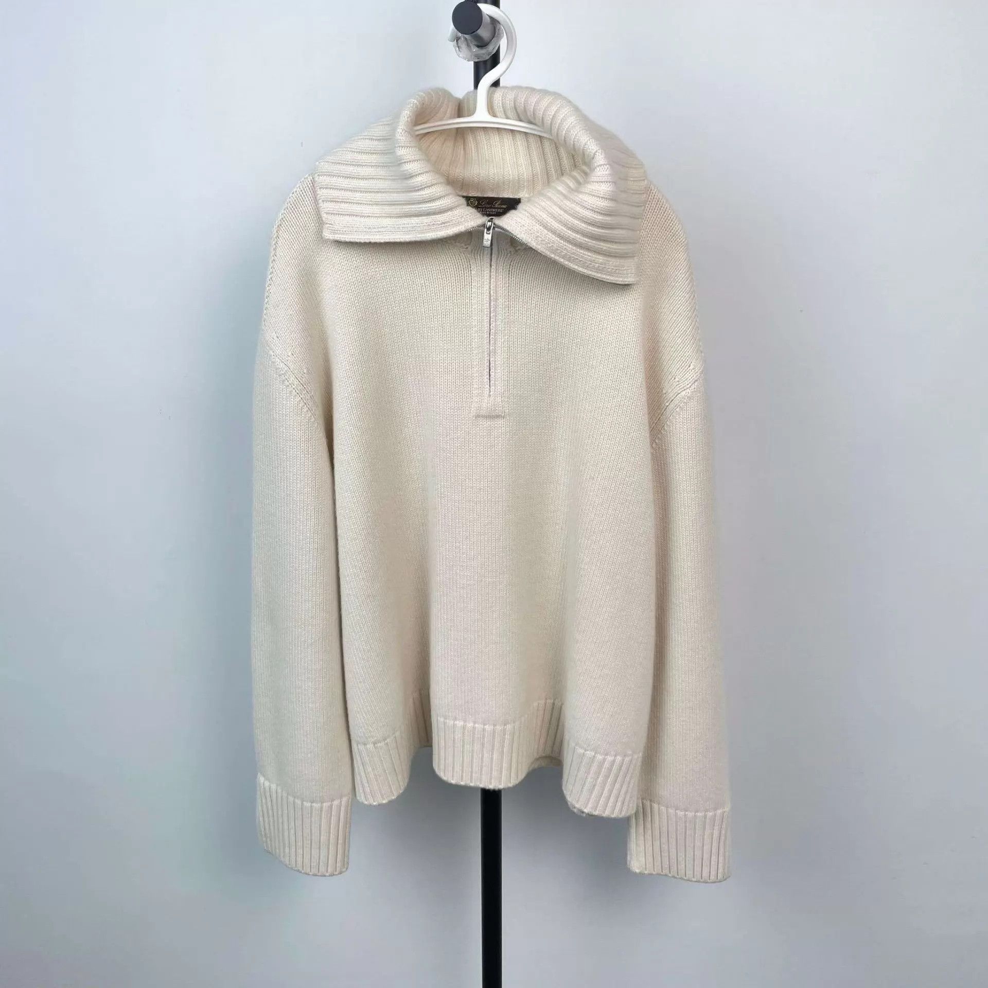 Loro Piana Loro Piana Cashmere Half-Zip Cardigan L White Size US L / EU 52-54 / 3 - 1 Thumbnail