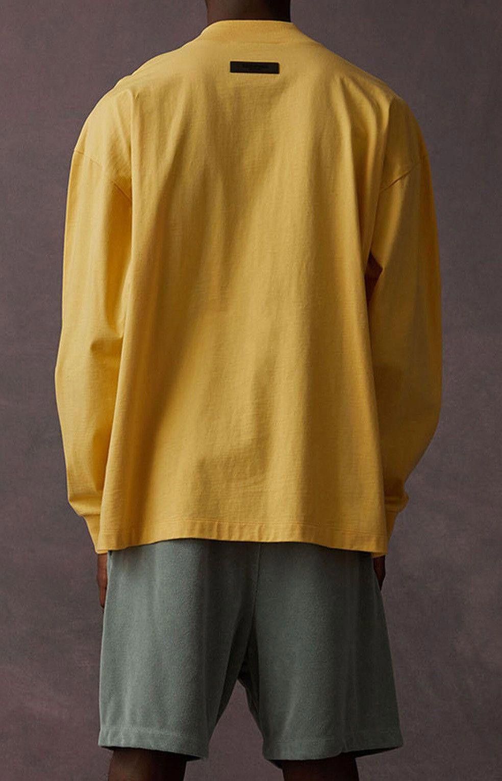 Fear of God Fear of God Essentials L/S Tee Tuscan Size Large Size US L / EU 52-54 / 3 - 3 Thumbnail