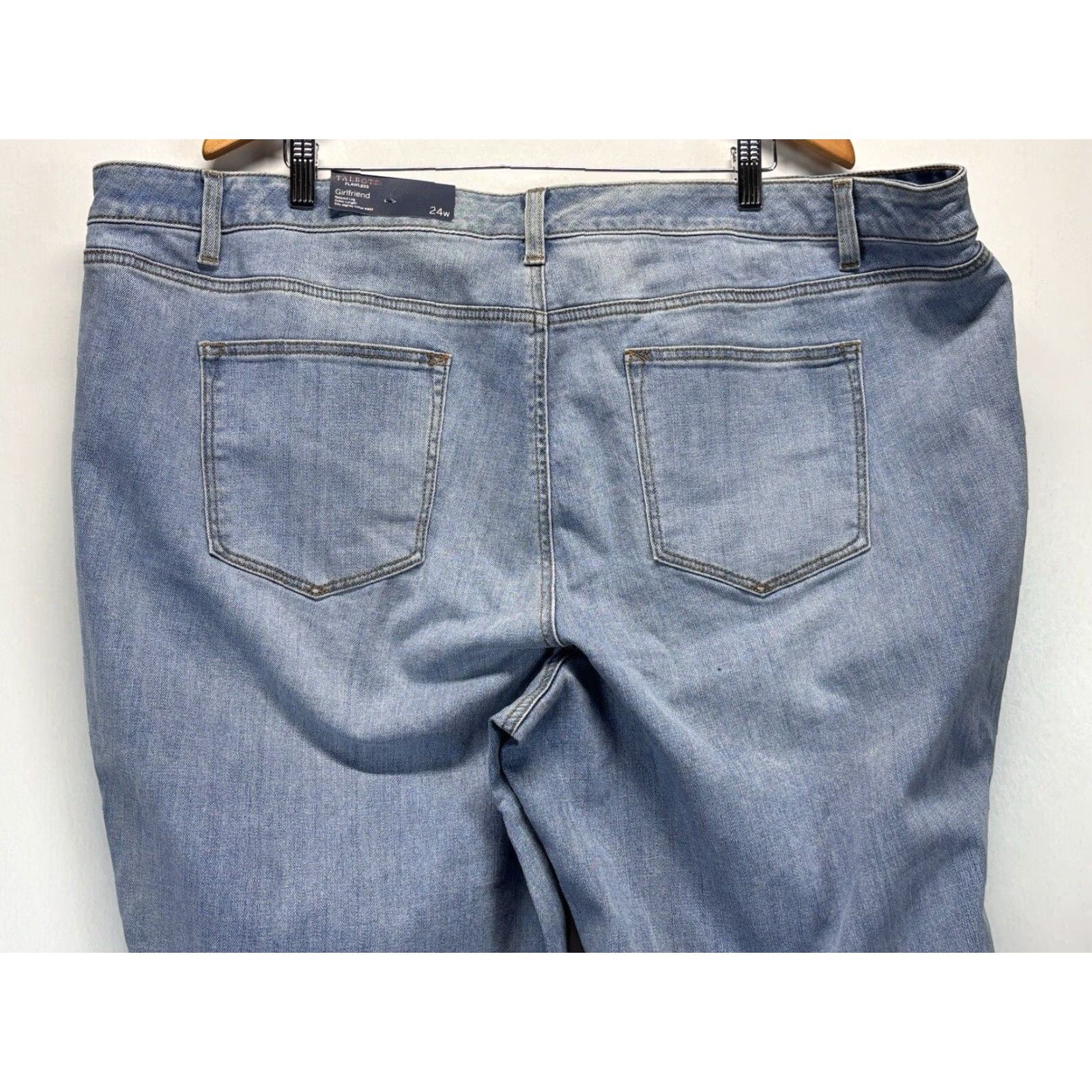 Talbots Talbots Flawless Girlfriend Jeans 24W Plus Relaxed Ankle Blue Denim Women Pockets Stretch Womens Size 42" / US 20 - 4 Thumbnail