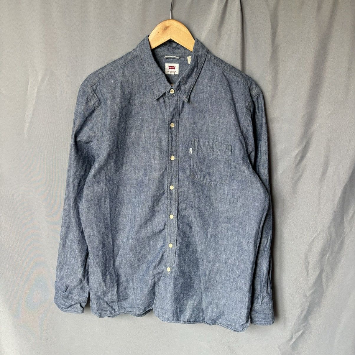 Levi's Levis shirt button up xl blue streetwear casual Size US XL / EU 56 / 4 - 2 Thumbnail