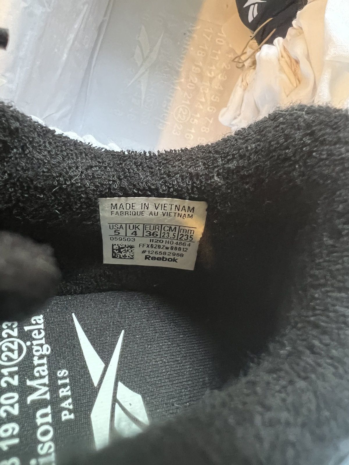 Maison Margiela × Reebok Reebok Classic Leather Tabi Maison Margiela 5 M Black. NEW! Size US 5 / EU 37 - 10 Thumbnail