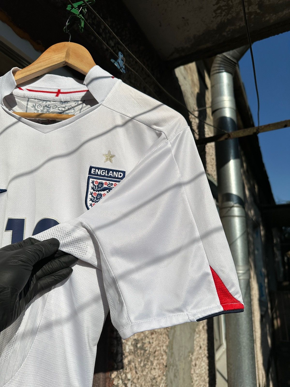 Umbro 2006 Vintage Umbro England Michael Owen Home Soccer Jersey Size US XL / EU 56 / 4 - 12 Thumbnail