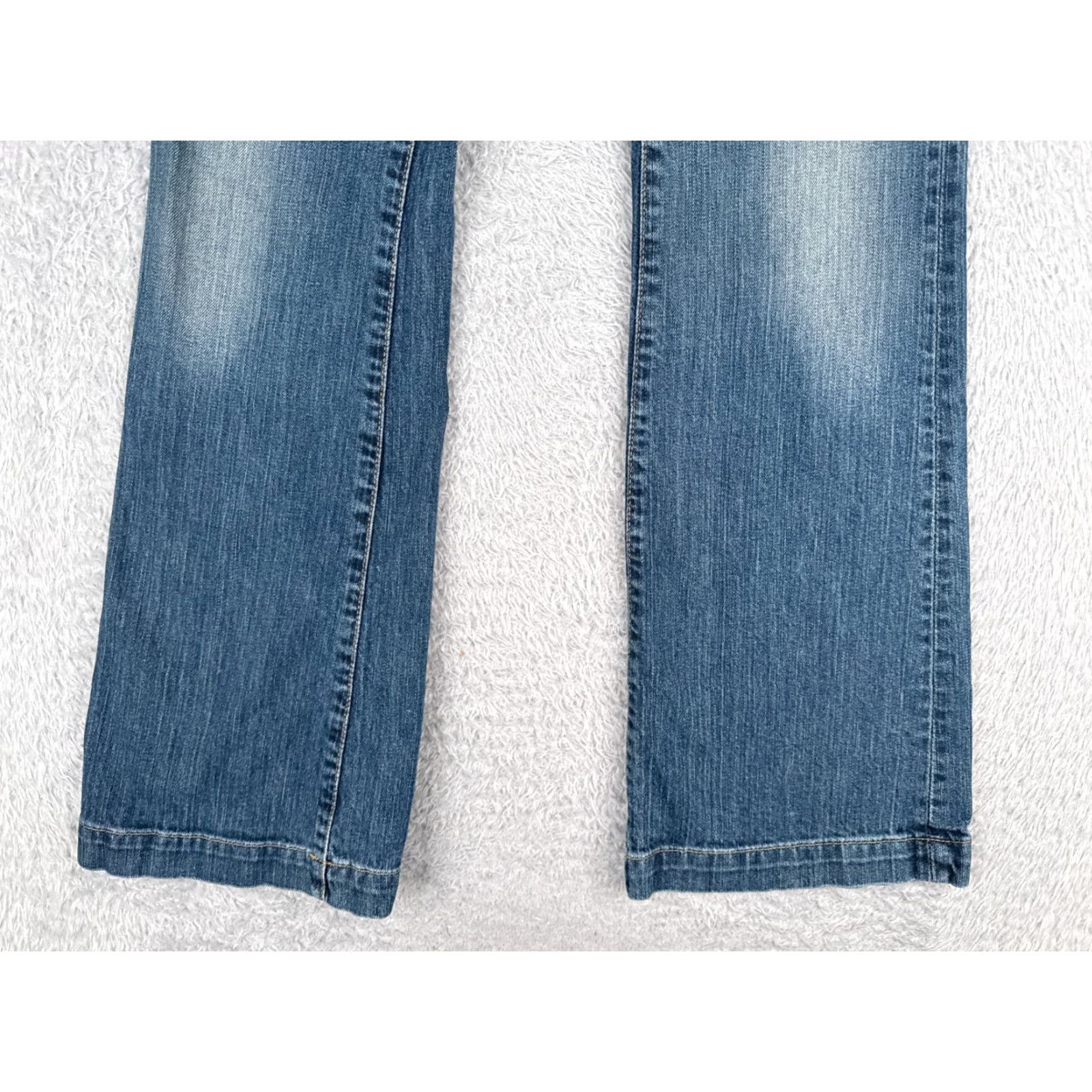 Gap VINTAGE Gap Jeans Womens Blue Bootcut Long And Lean 27x32 Jeans Distressed 100% Cotton Relaxed Regular US Made 2 XS? Size 26" / US 2 / IT 38 - 2 Thumbnail