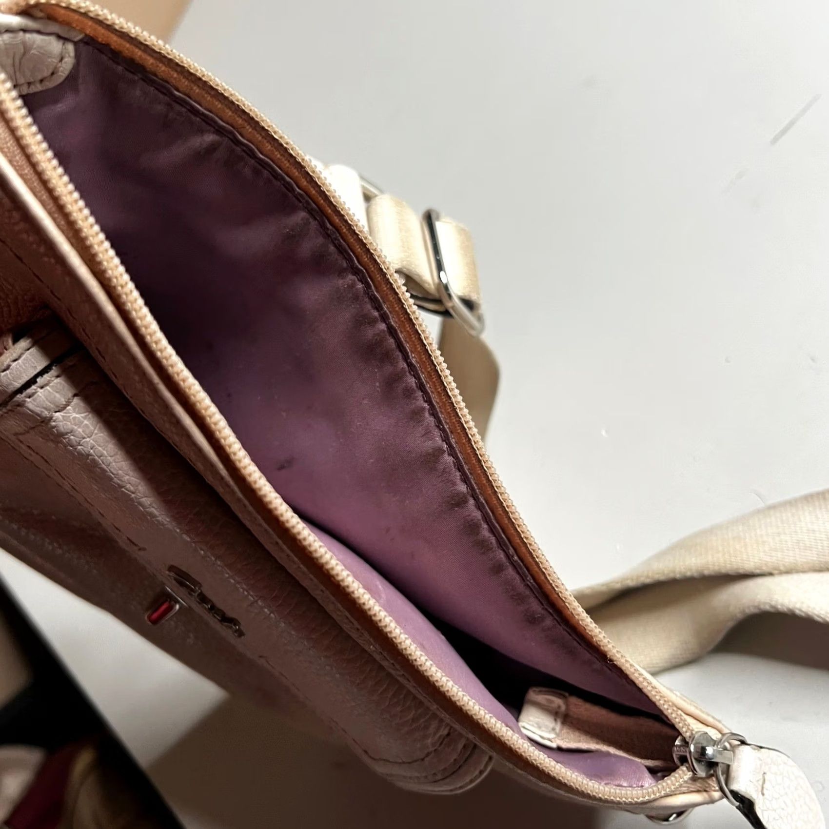 Coach Coach Beige Pebbled Leather Crossbody Bag Turnlock Front Pocket Tan Messenger Size ONE SIZE - 6 Thumbnail