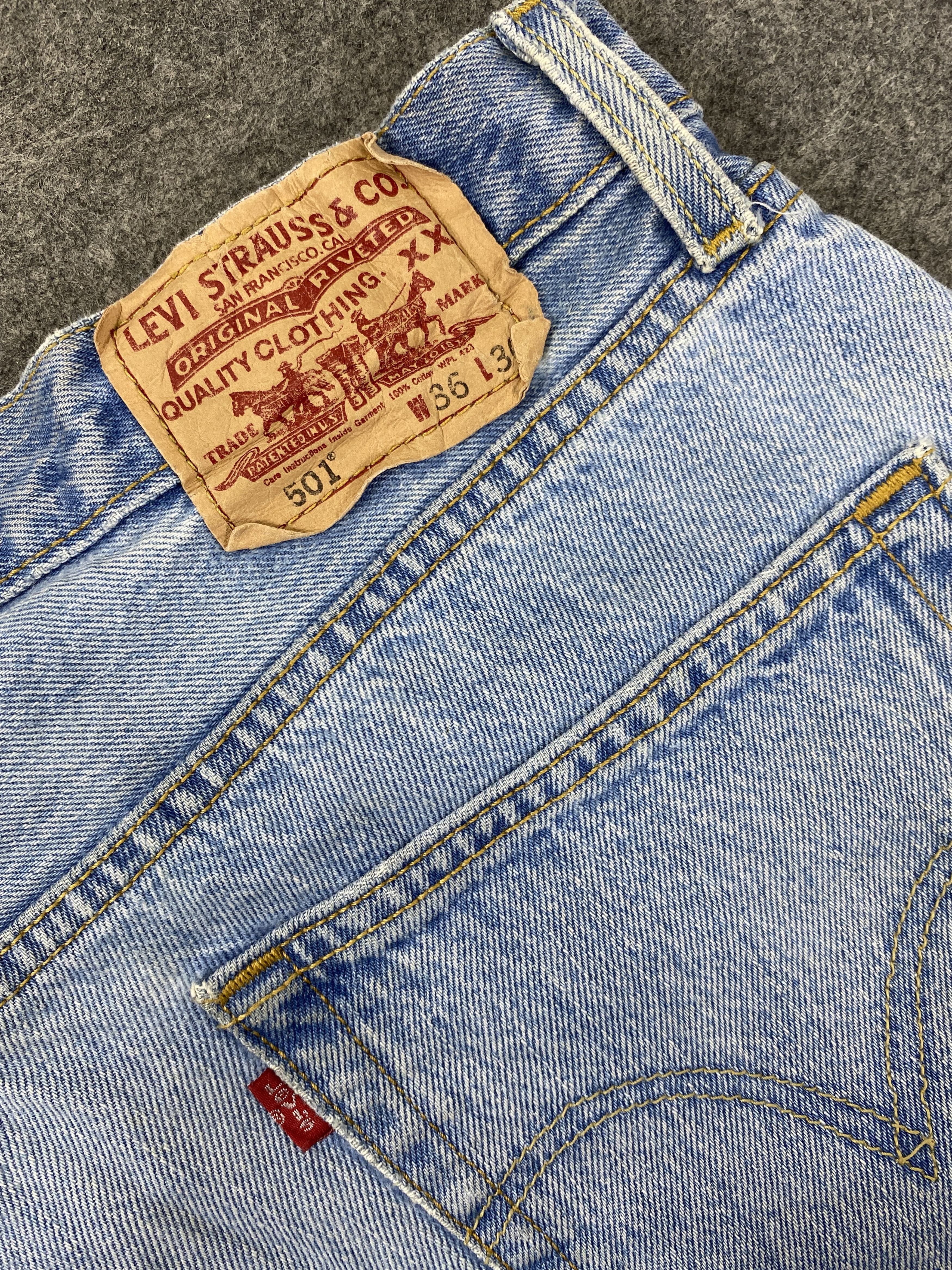 Levi's Light Blue Wash Vintage Levi's 501 37x30.5 Denim -JN2444 Size US 37 - 12 Thumbnail