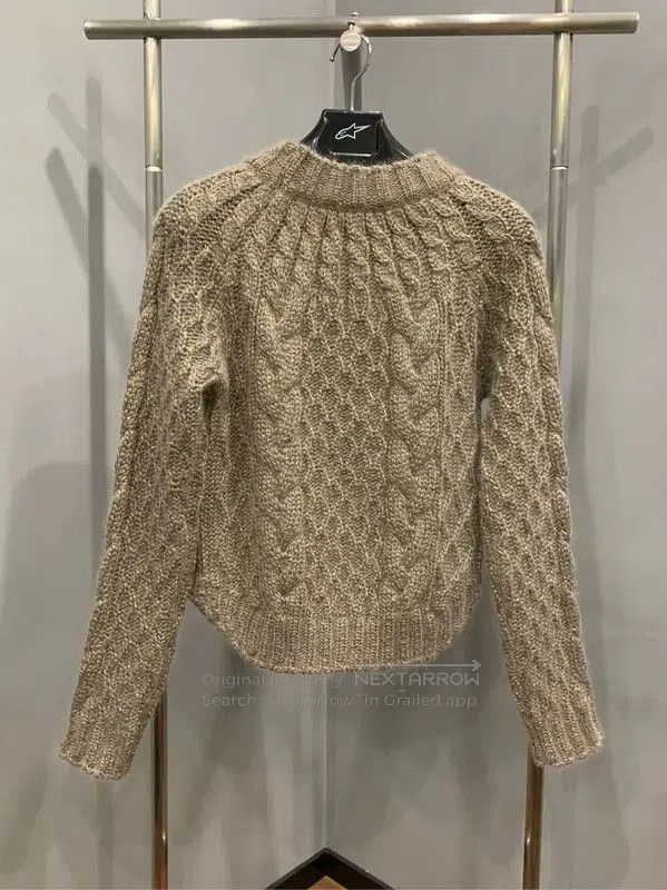 Yves Saint Laurent YSL Khaki Wool Ladies Knit Sweater . Size M / US 6-8 / IT 42-44 - 2 Thumbnail
