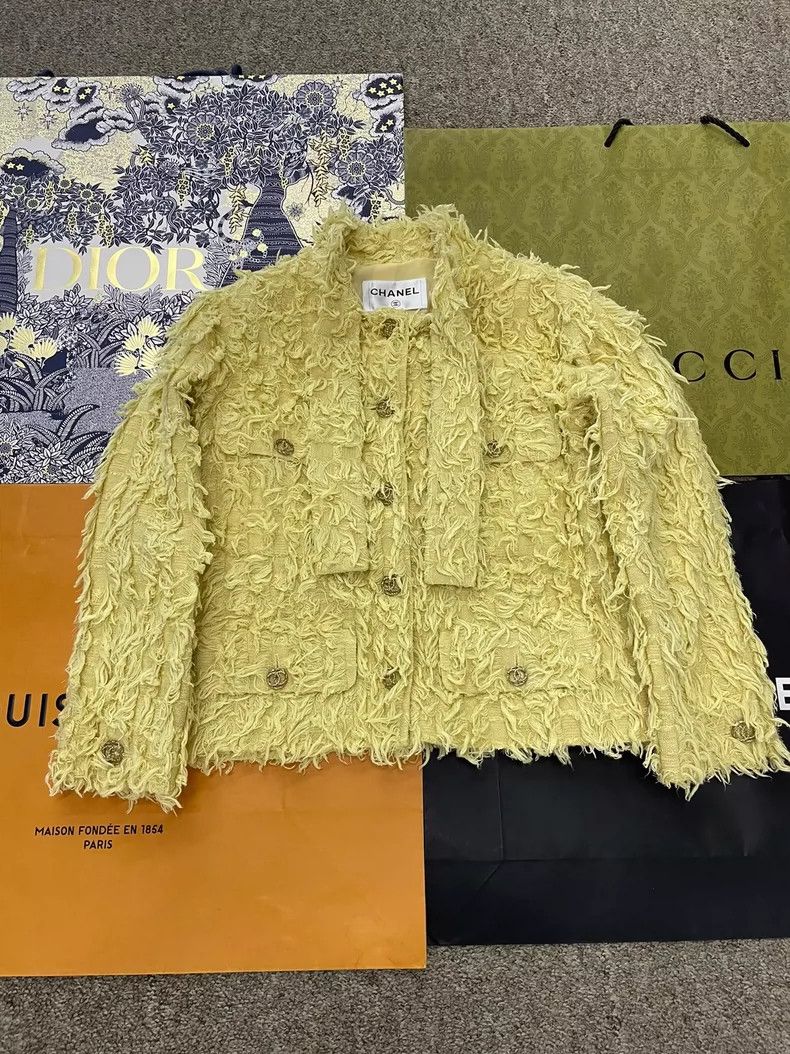 Chanel Chanel Yellow Collar Tie Fringe Jacket - dmc Size US S / EU 44-46 / 1 - 1 Thumbnail