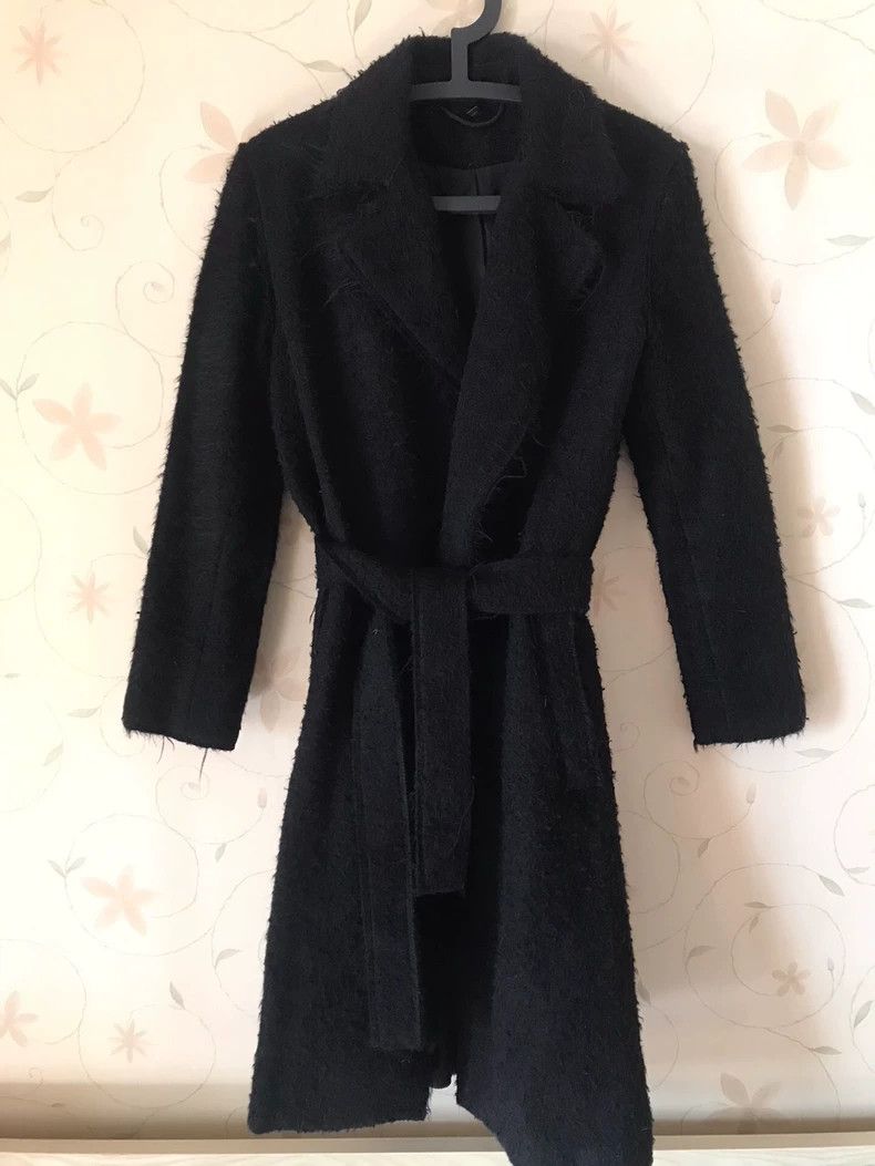 Helmut Lang HELMUT LANG Goat, cashmere and wool black coat Size XS / US 0-2 / IT 36-38 - 2 Thumbnail
