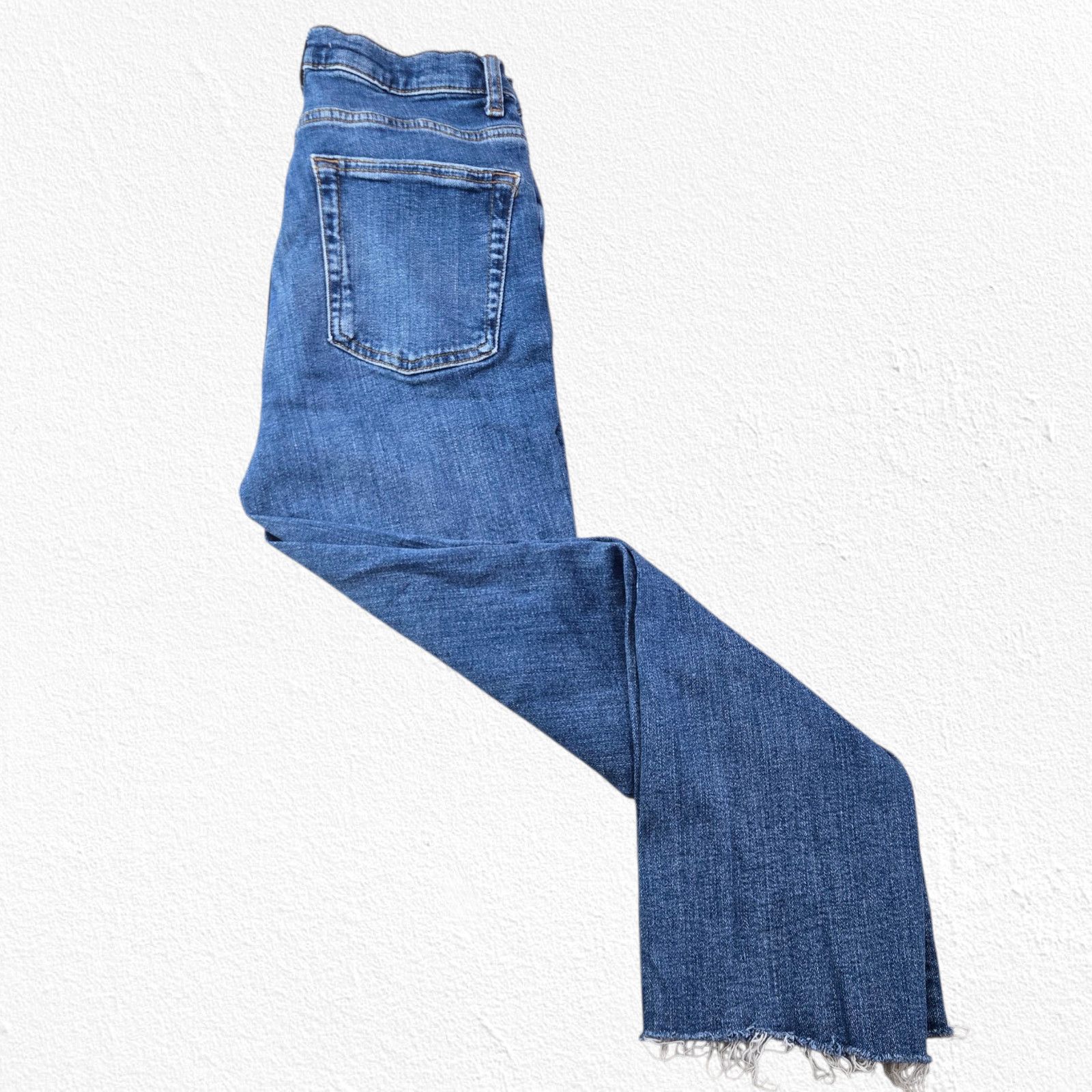 Zara Zara Bootcut Cropped Raw Hem Jeans Size 4 Size 27" / US 4 / IT 40 - 8 Thumbnail
