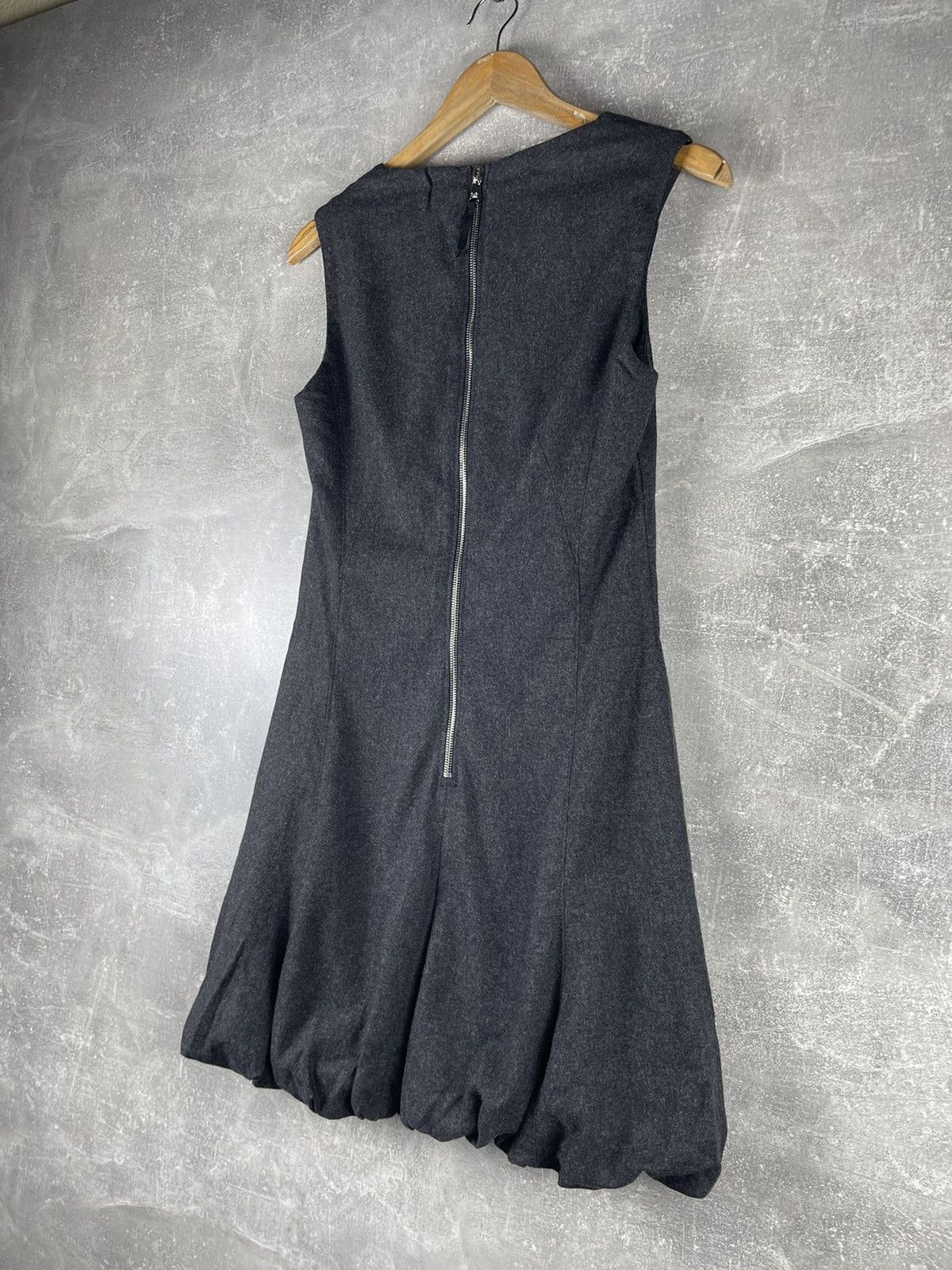Dolce & Gabbana Dolce & Gabbana D&G Vintage Wool Dress Sleeveless Bubble Hem Size M / US 6-8 / IT 42-44 - 7 Thumbnail