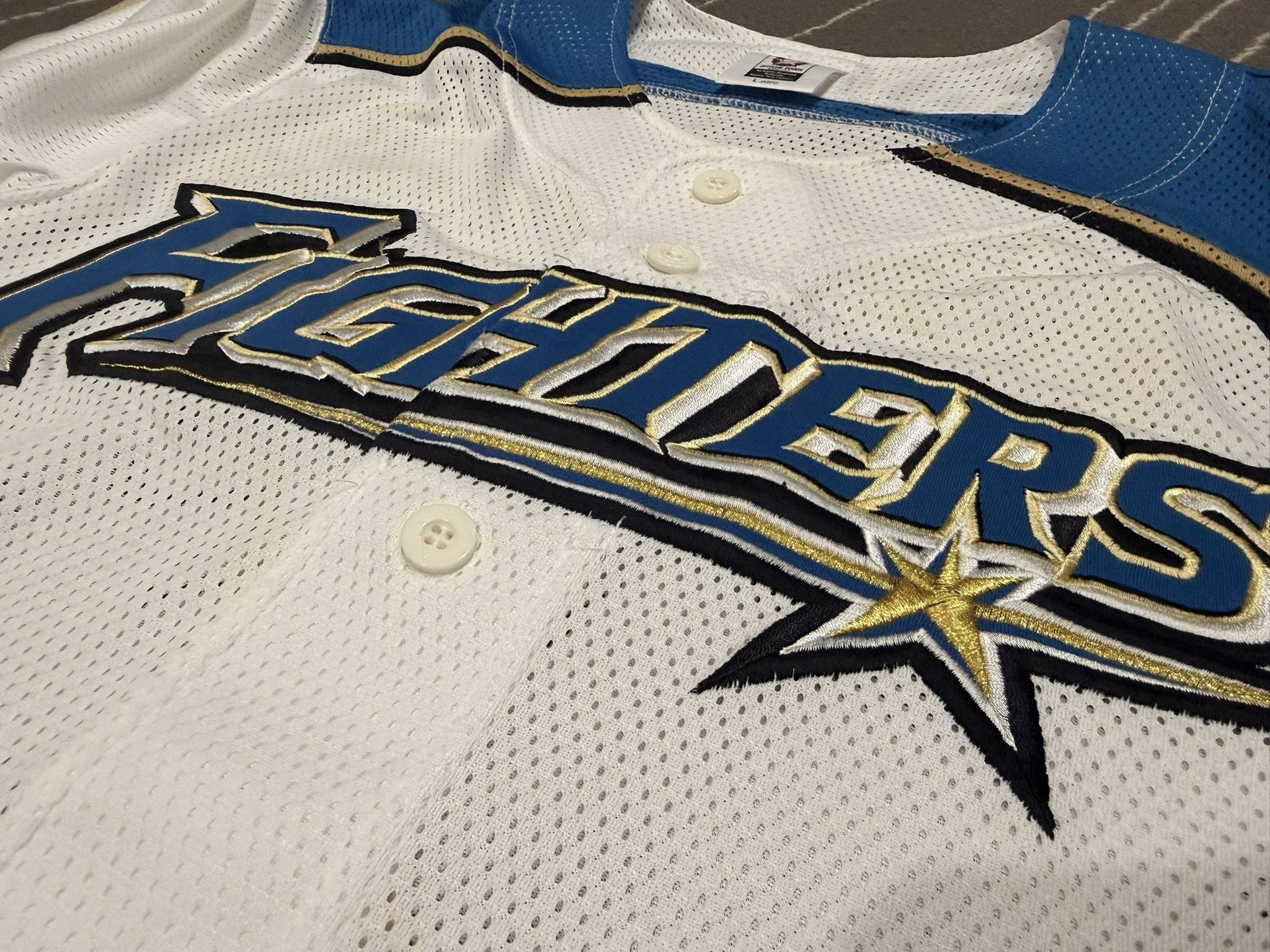 Mizuno MIZUNO Hokkaido Nippon ham FIGHTERS NISHIKAWA 7 M 3341 Size US M / EU 48-50 / 2 - 8 Thumbnail