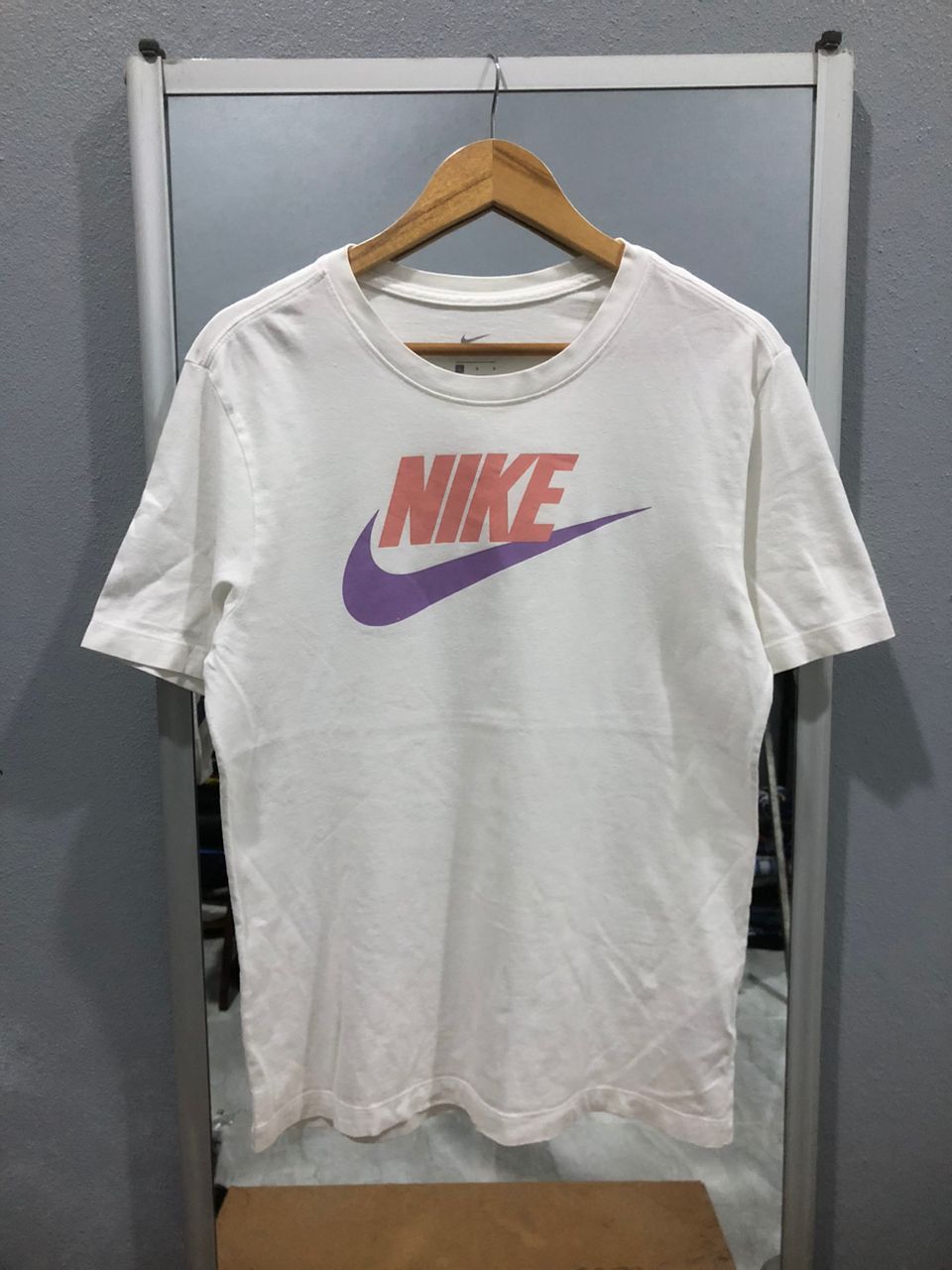 Nike Nike Swoosh logo white shirt Size US M / EU 48-50 / 2 - 1 Thumbnail