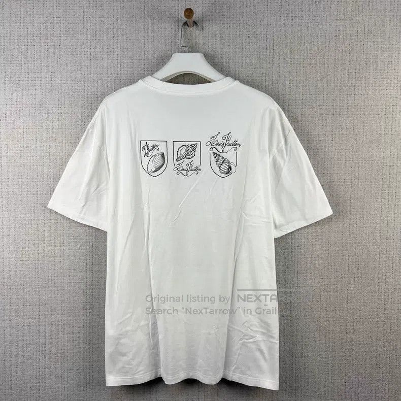 Louis Vuitton Louis Vuitton size 5l Letter Shell Print Crew Neck Short Sl Size US M / EU 48-50 / 2 - 3 Thumbnail