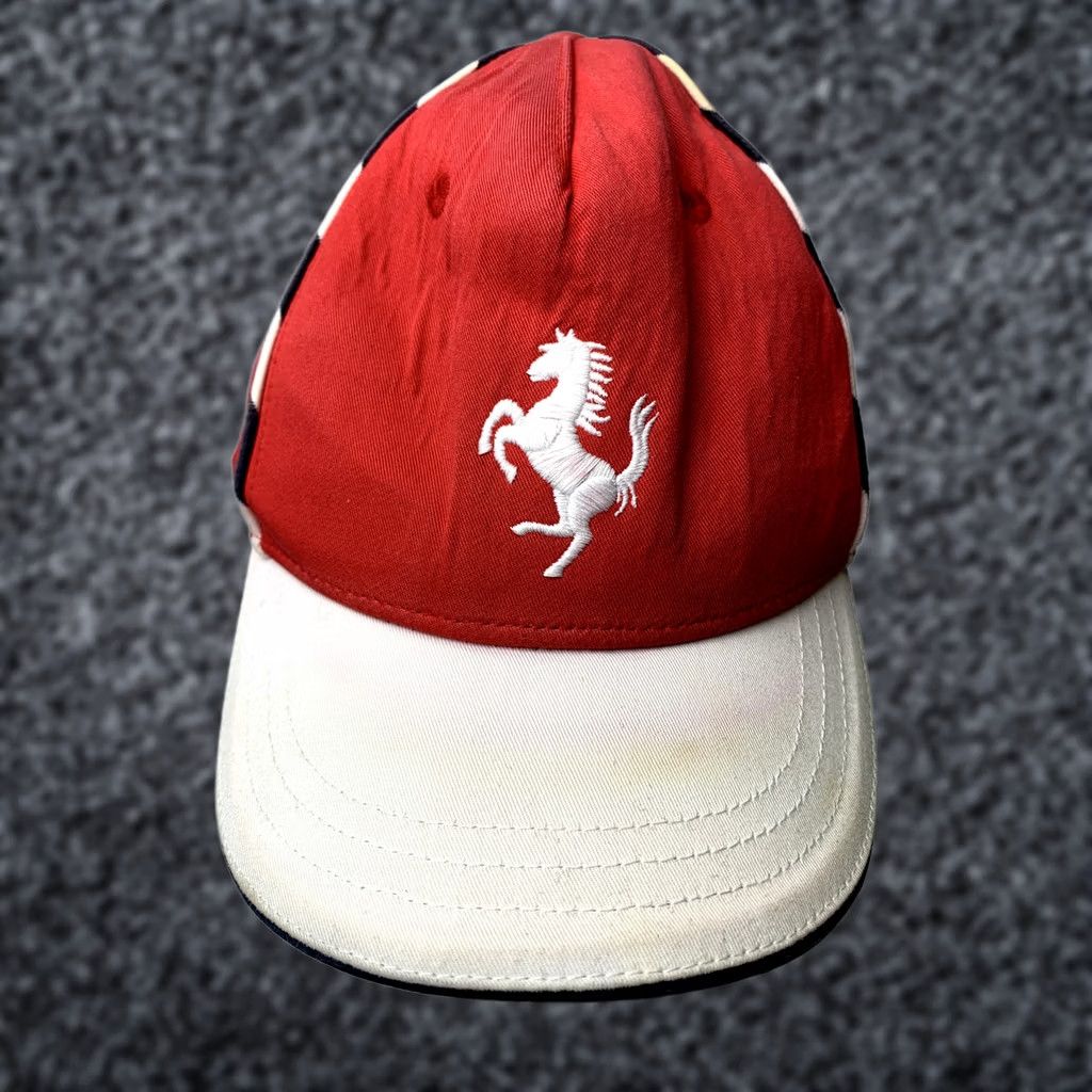 Ferrari Vintage Ferrari White Logo Kid Adjustable Cap 48cm Red Snapback, Official Berlinetta Gift Boy/Girls Mens Womens Size ONE SIZE - 1 Thumbnail