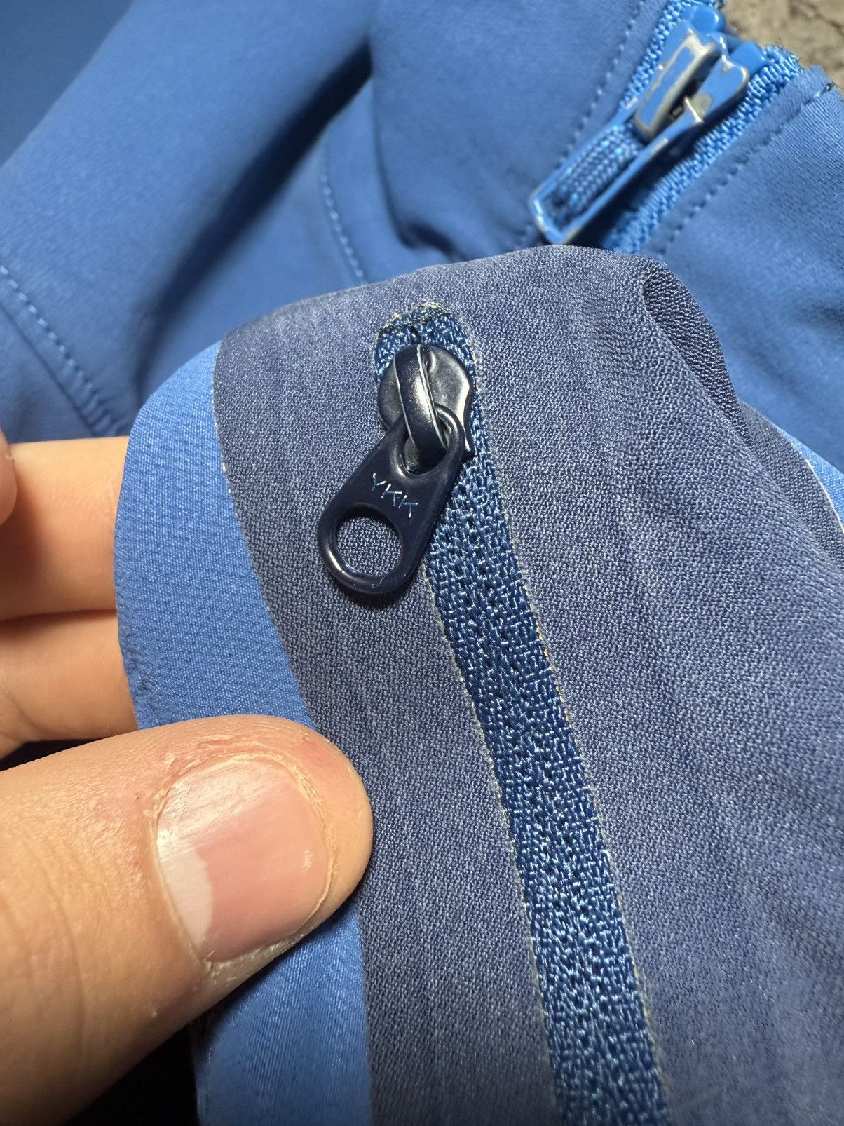 Arc'teryx × Vintage Vintage Arc’Teryx blue Soft-Shell Outdoor Jacket Size US L / EU 52-54 / 3 - 18 Thumbnail