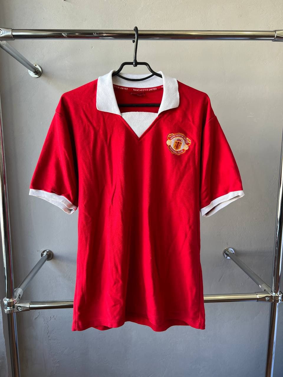 Sports Specialties 1980/82 MANCHESTER UNITED #7 CANTONA RETRO SOCCER SHIRT XL Size US XL / EU 56 / 4 - 4 Thumbnail