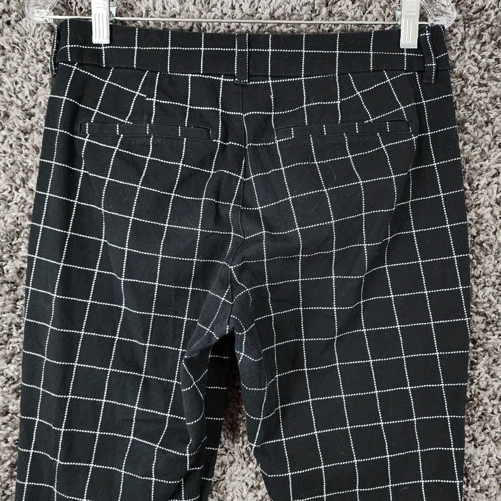 Old Navy Old Navy Pants Adult Size 6 Black Stretch Ankle Pixie Dress Womens Size 28" / US 6 / IT 42 - 7 Thumbnail