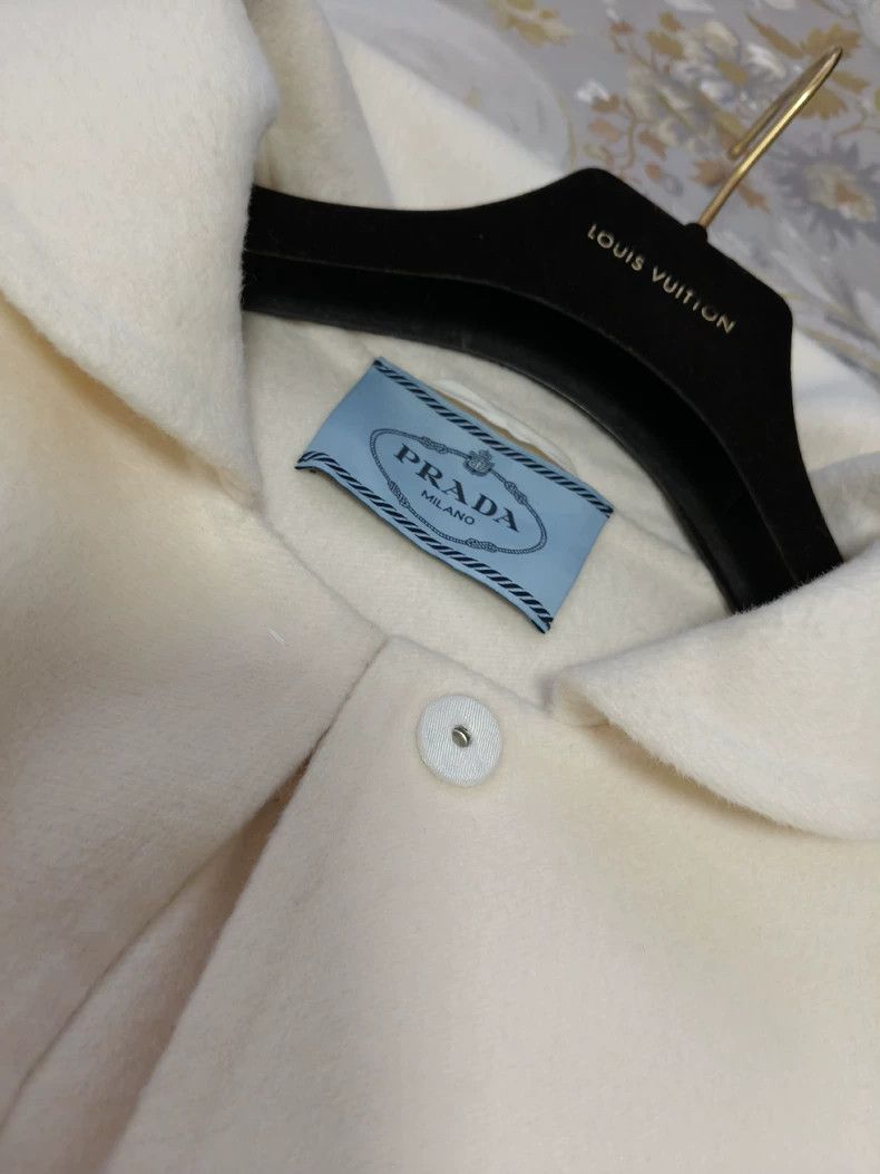 Prada PradaCoat 2503-Nextarrow Size US XS / EU 42 / 0 - 3 Thumbnail