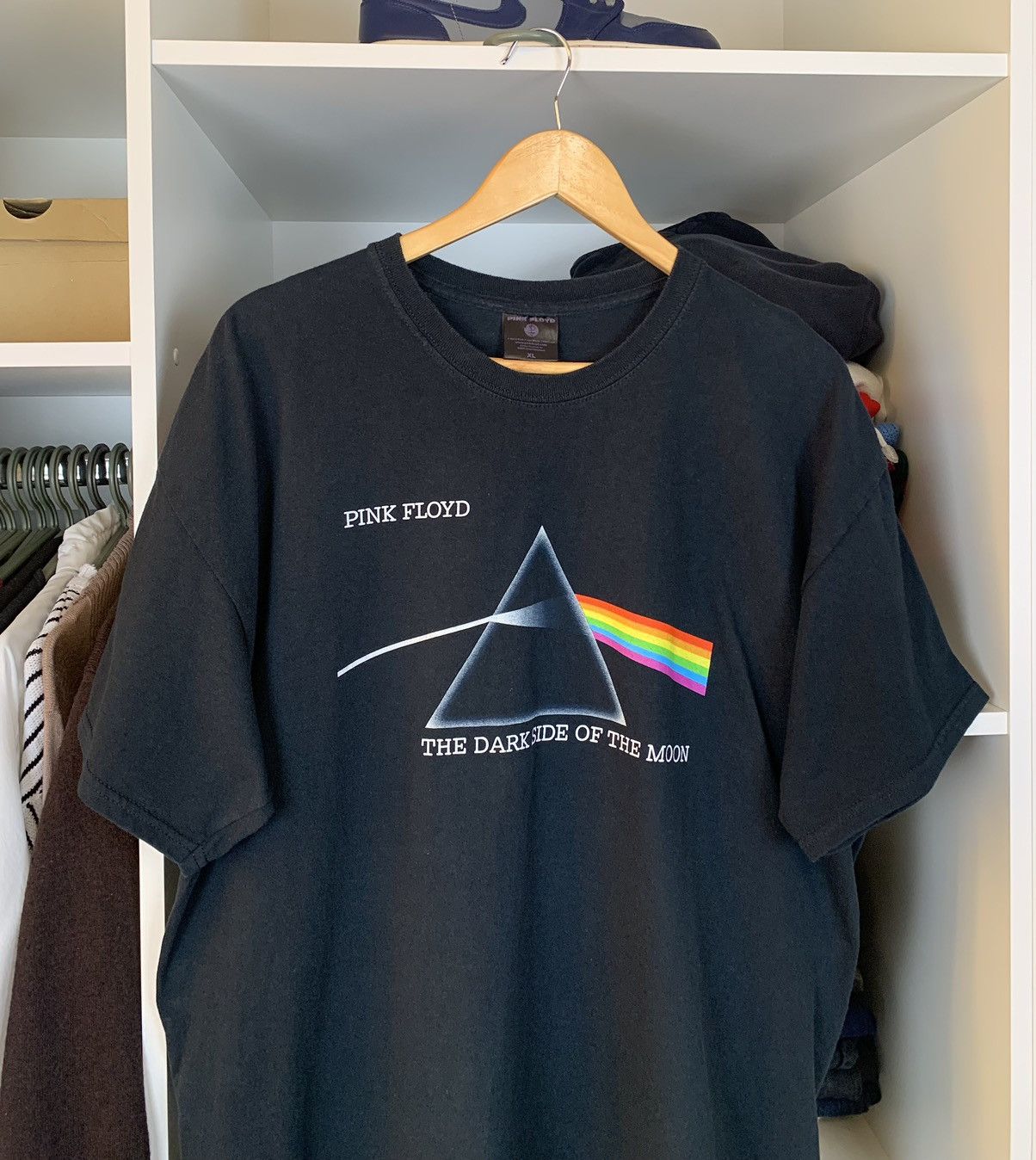 Band Tees 2013 Pink Floyd The Dark Side Of The Moon T-shirt Size US XL / EU 56 / 4 - 2 Thumbnail
