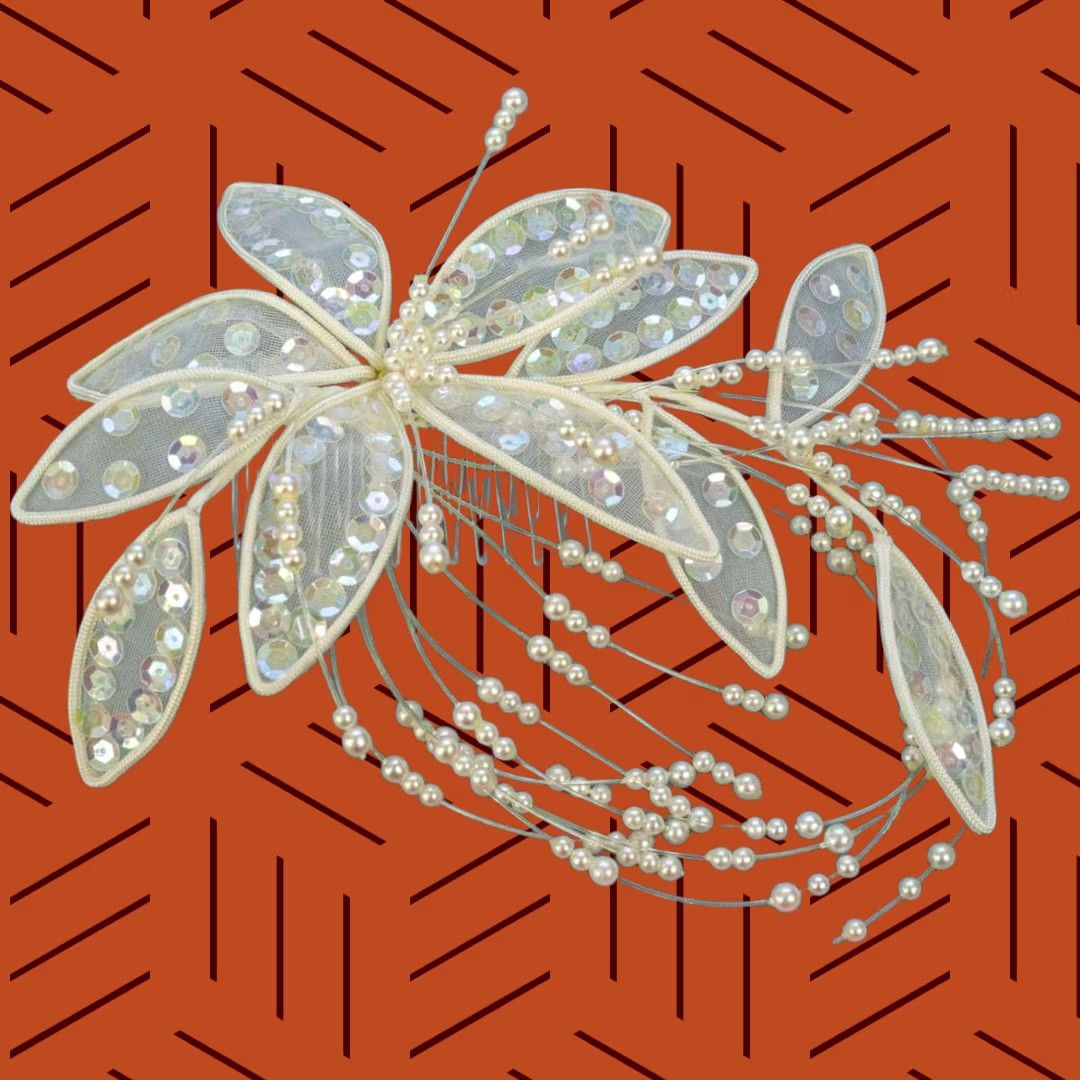 Vintage VINTAGE Delicate Headpiece Sequined Size ONE SIZE - 1 Thumbnail