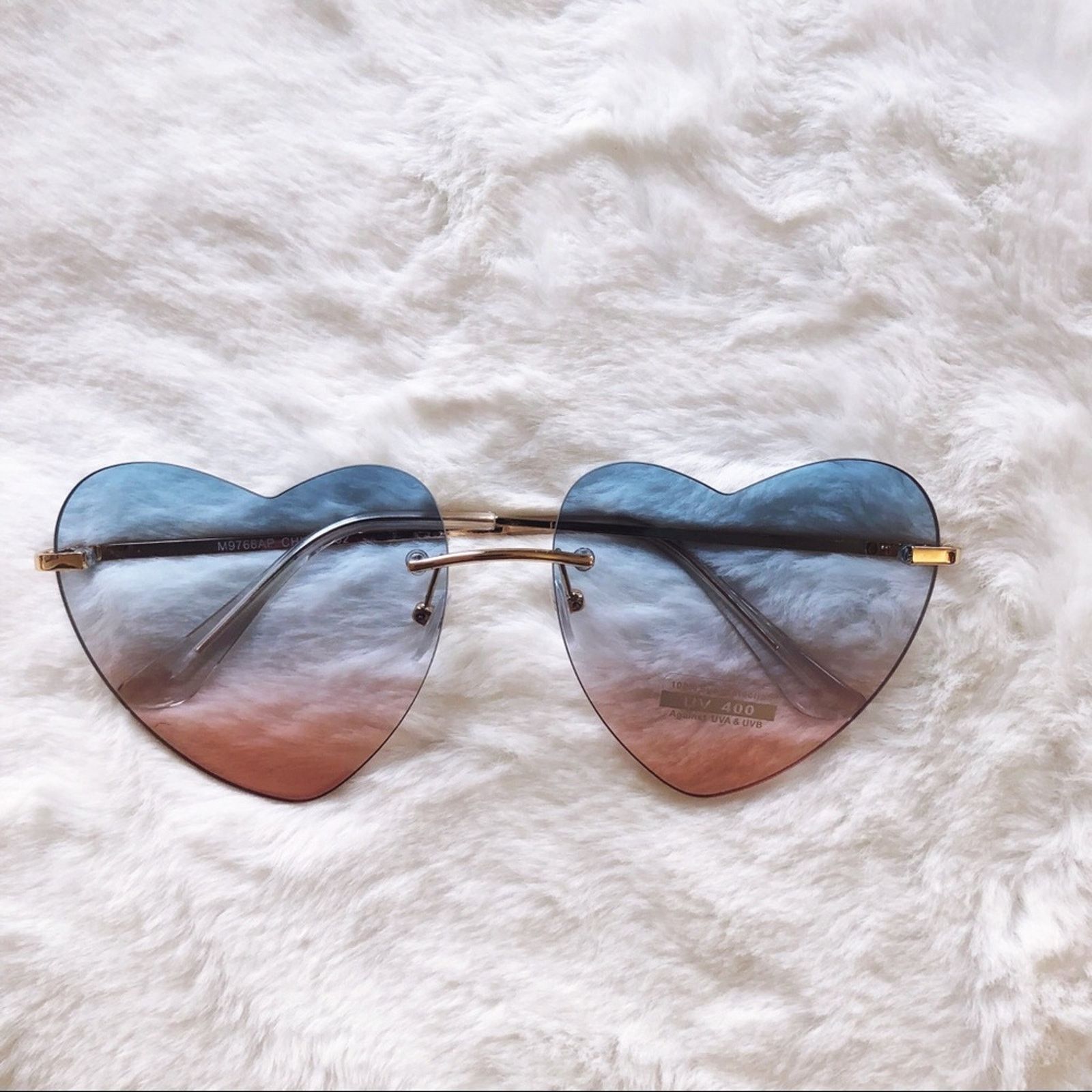 Other Miley Blue & Pink Gradient Heart Sunglasses Size ONE SIZE - 1 Thumbnail