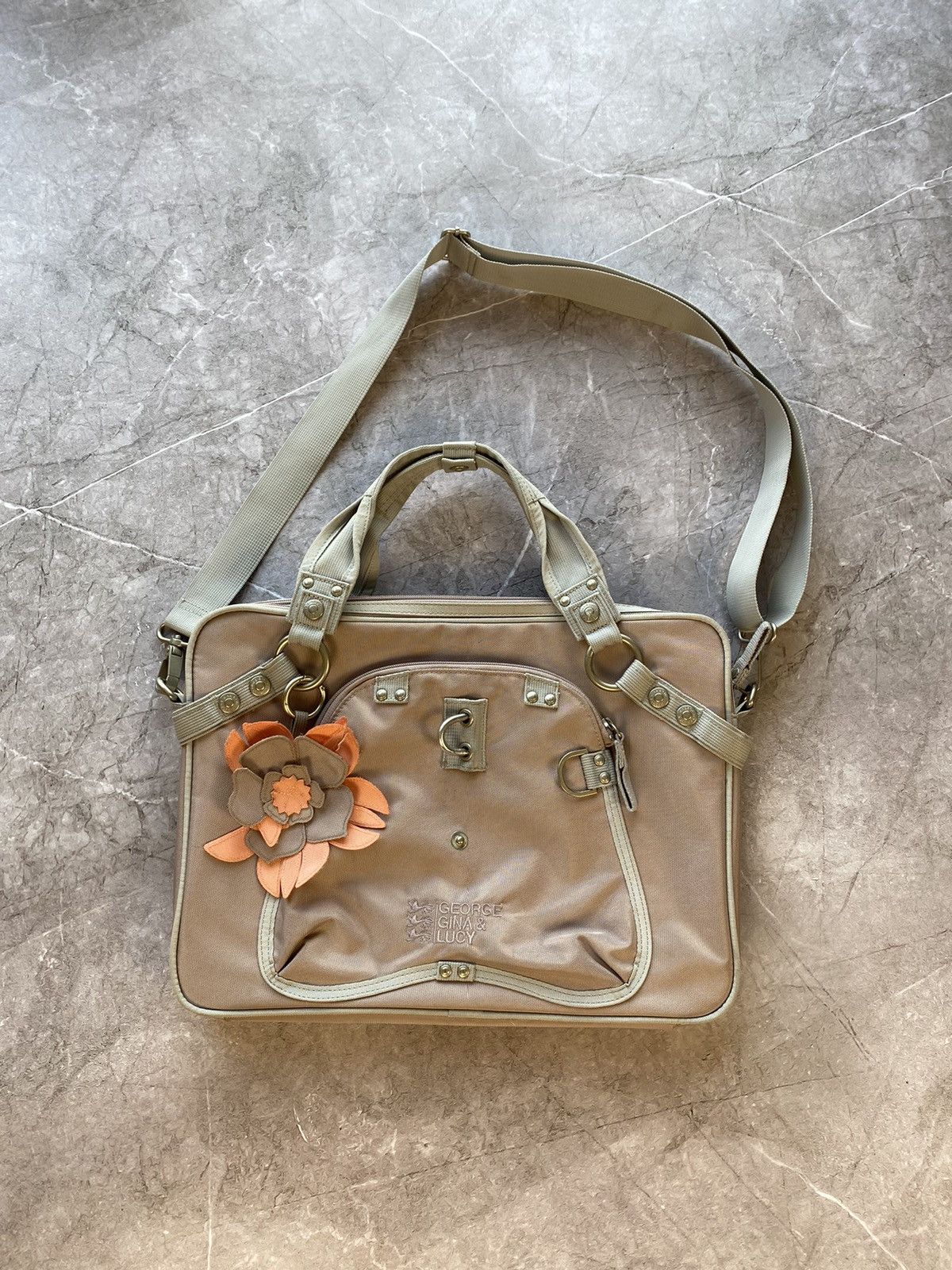 George Gina & Lucy × Vintage Vintage Y2K George Gina & Lucy GGL Flower Bag For Laptop Size ONE SIZE - 2 Thumbnail