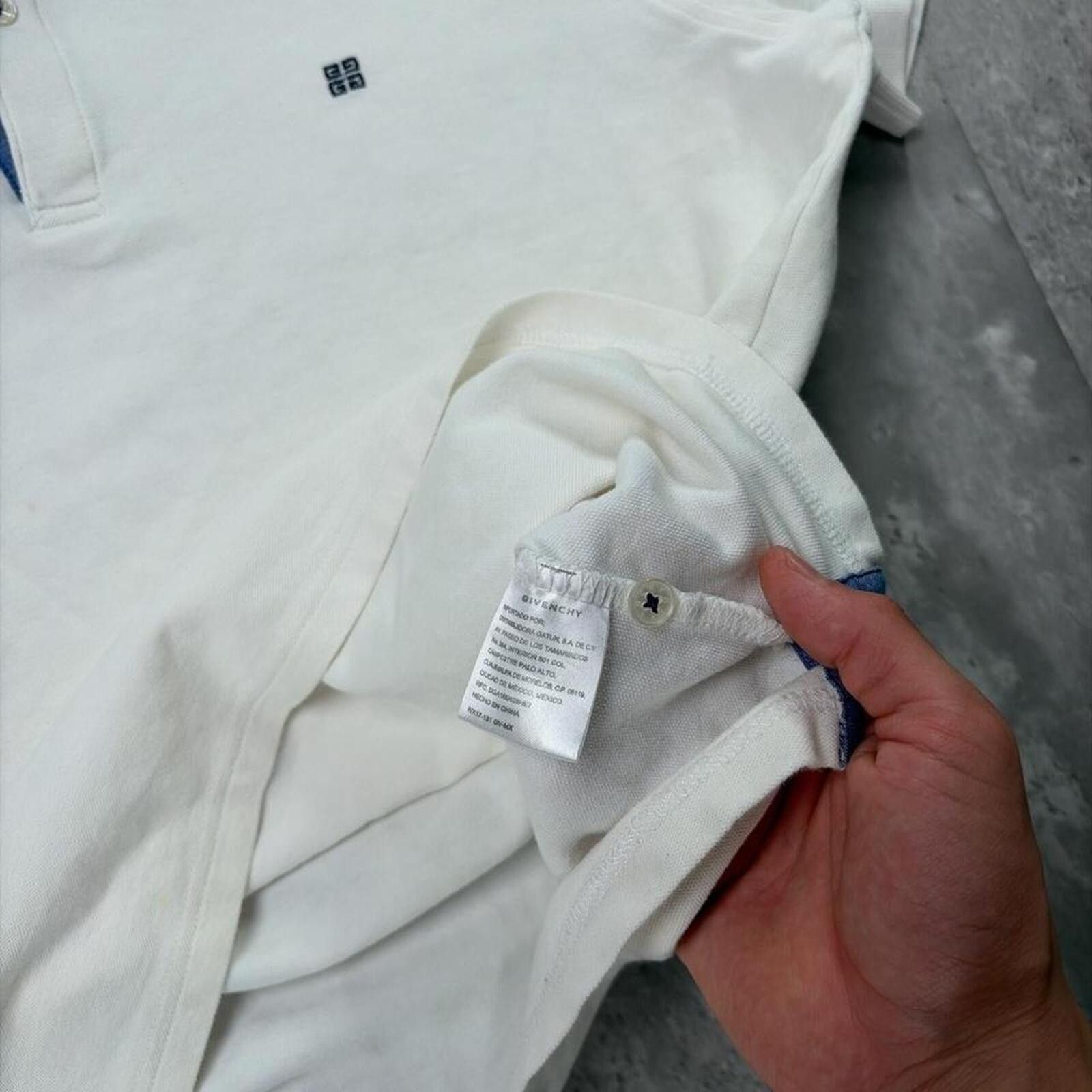 Givenchy Y2K White Givenchy Logo Polo Shirt Size US L / EU 52-54 / 3 - 6 Thumbnail