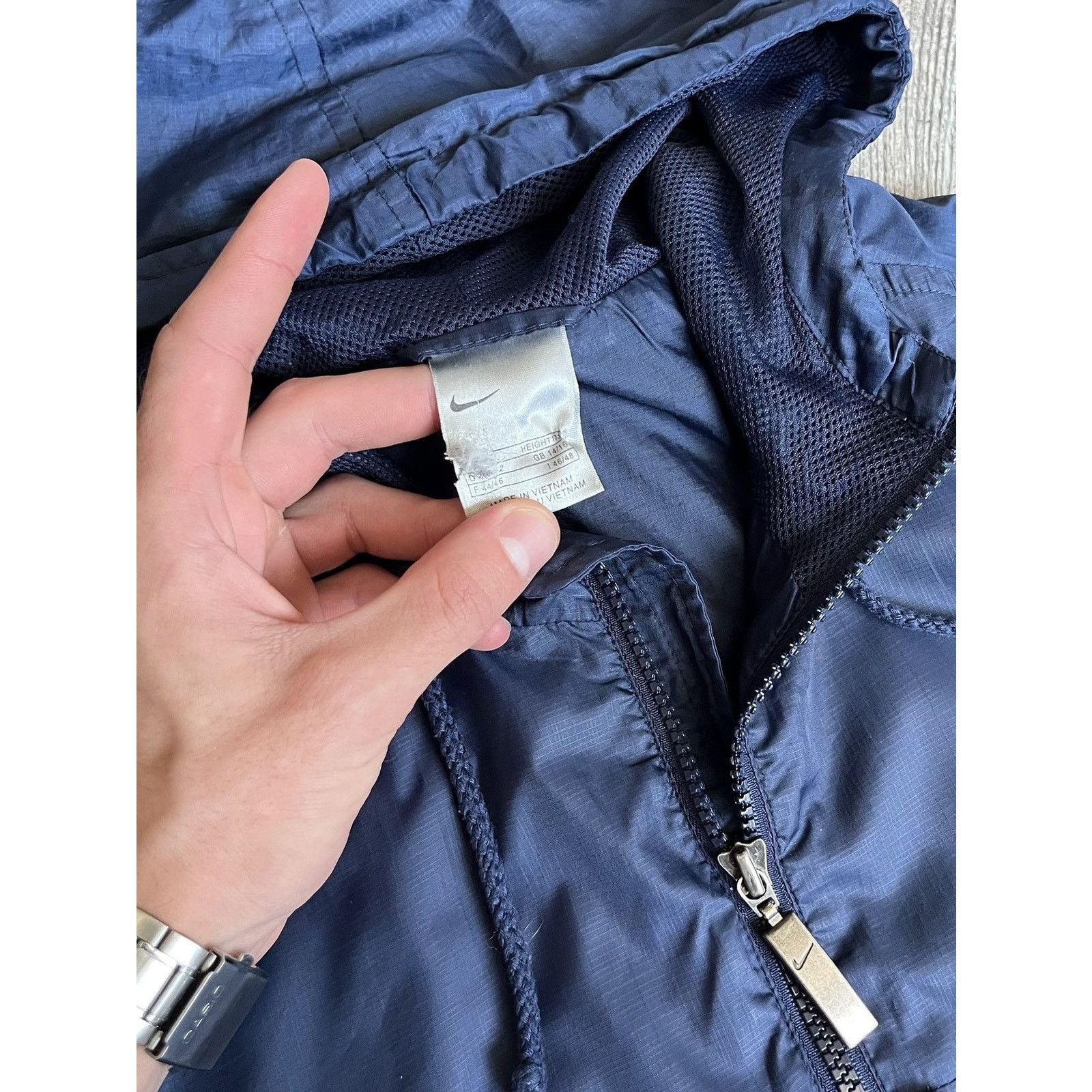 Nike Nike Windbreaker Zip Swoosh Vintage Jacket y2k Size US S / EU 44-46 / 1 - 5 Thumbnail