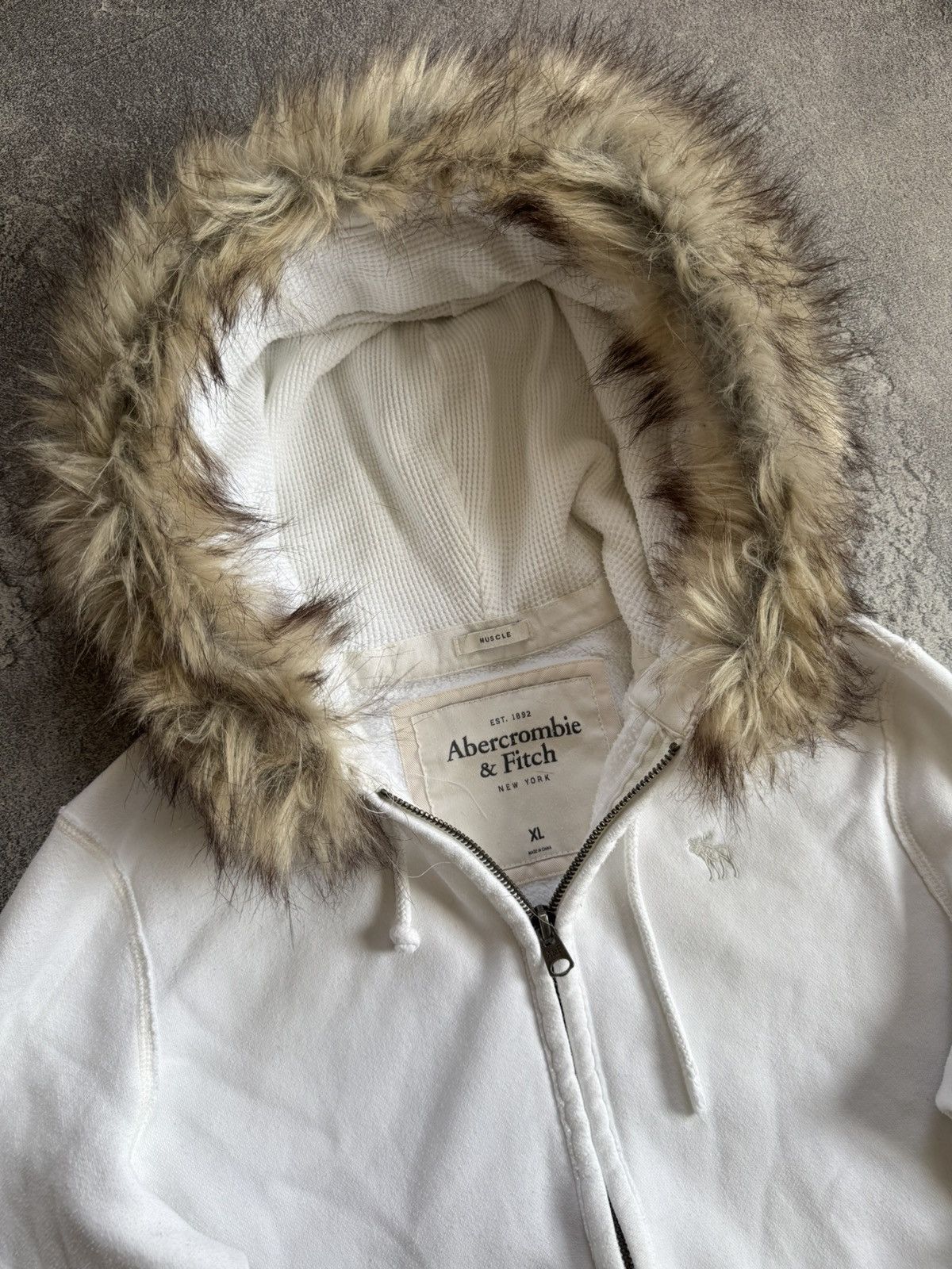Abercrombie & Fitch Abercrombie & Fitch Y2K Fur Faux hoodie if six was nine LGB Size XL / US 12-14 / IT 48-50 - 4 Thumbnail